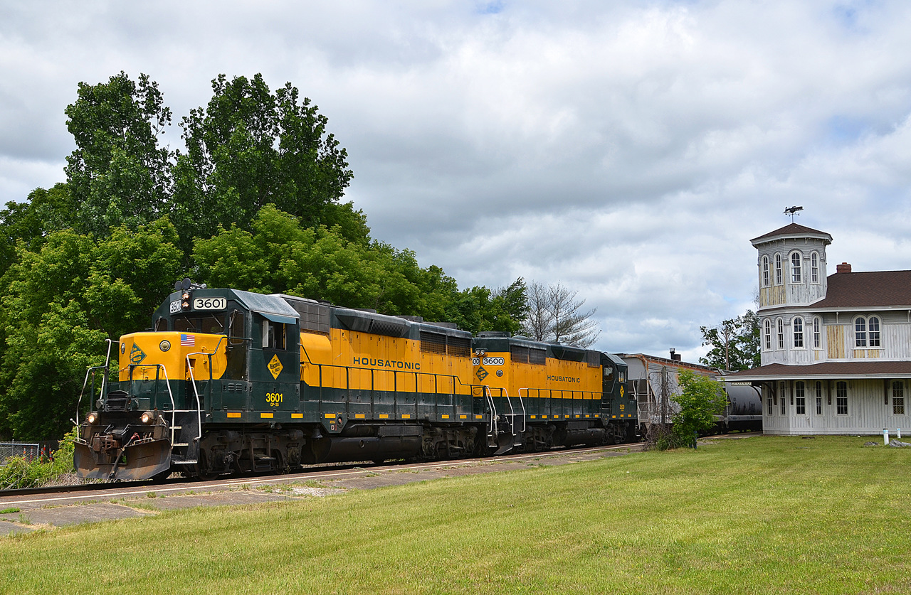 EMD GP35 – foto 17