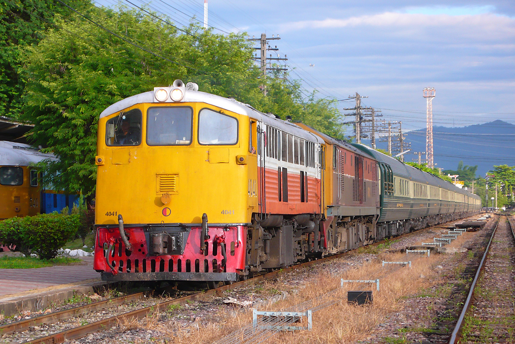 GE UM12C – photo 20