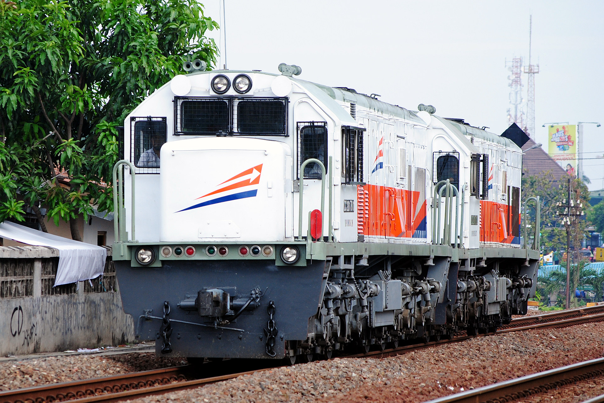 GE U18C – photo 12
