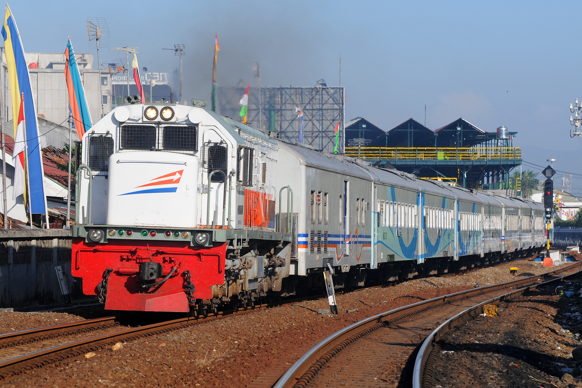 GE U18C – photo 5