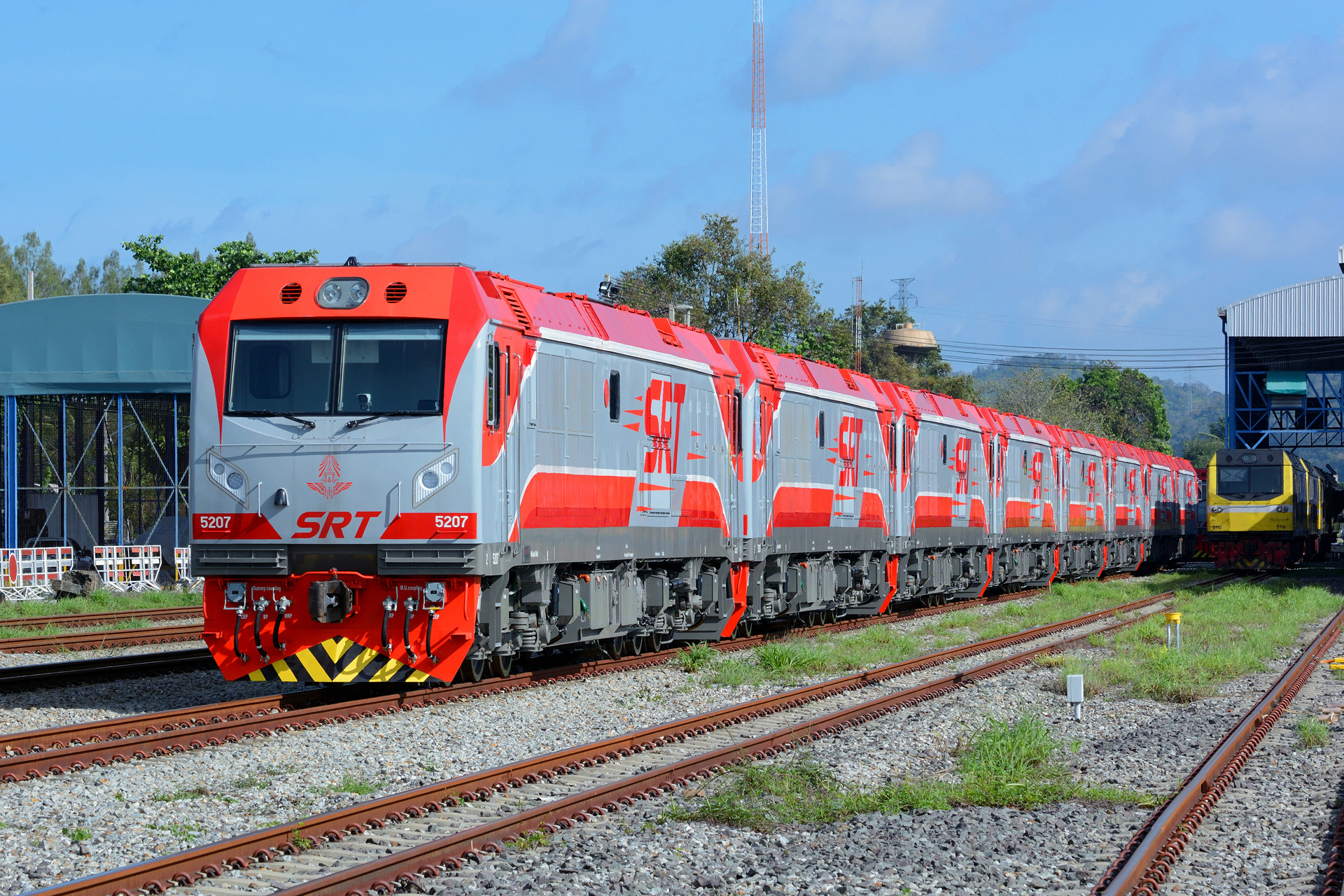 CRRC Qishuyan CDA5B1 – foto 14