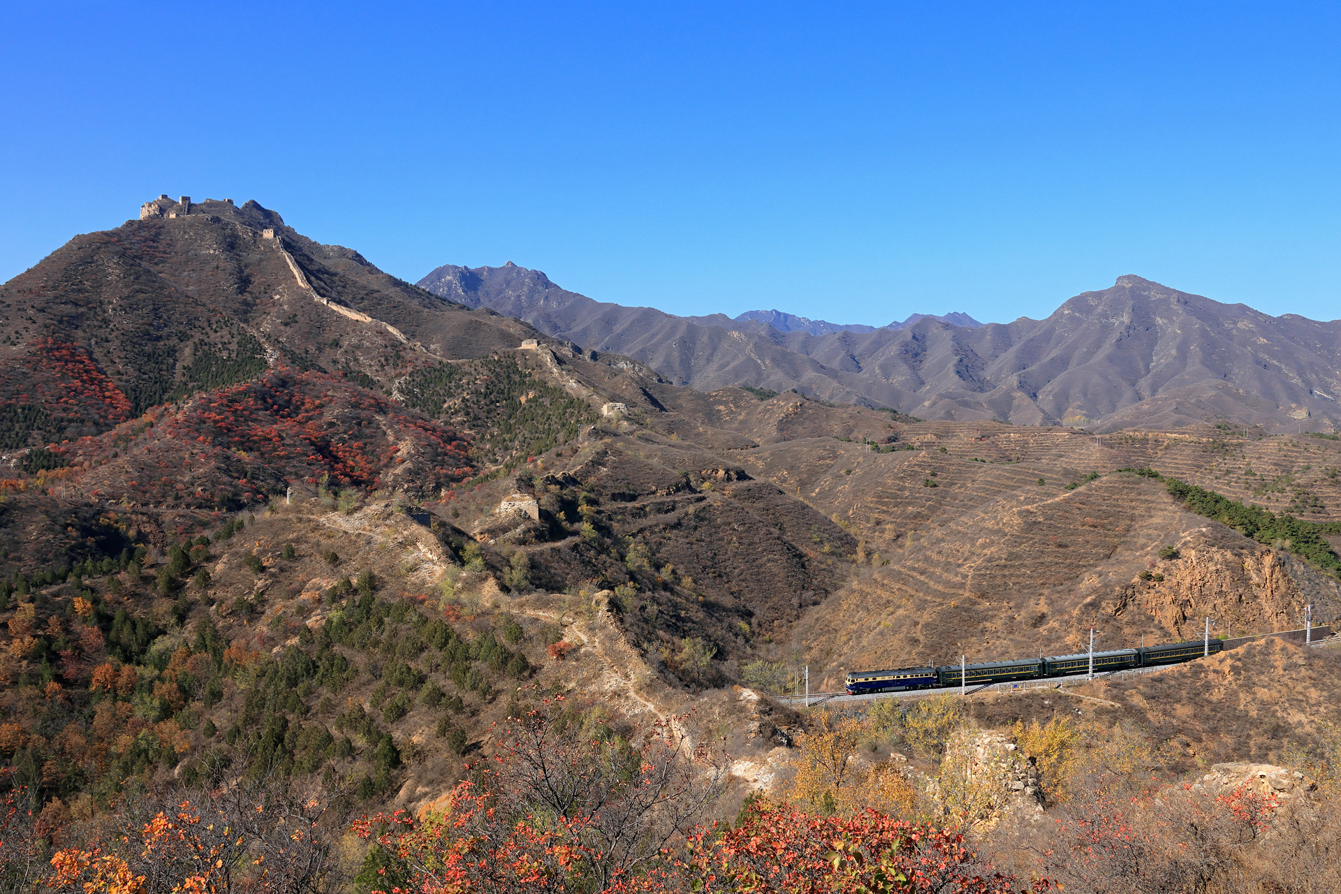 CRRC Qingdao Sifang DF4C – photo 2