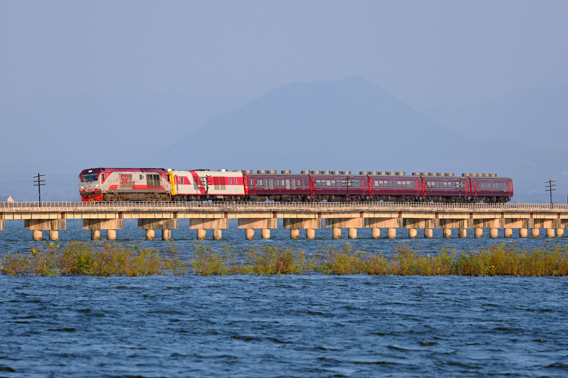 CRRC Qishuyan CDA5B1 – foto 3