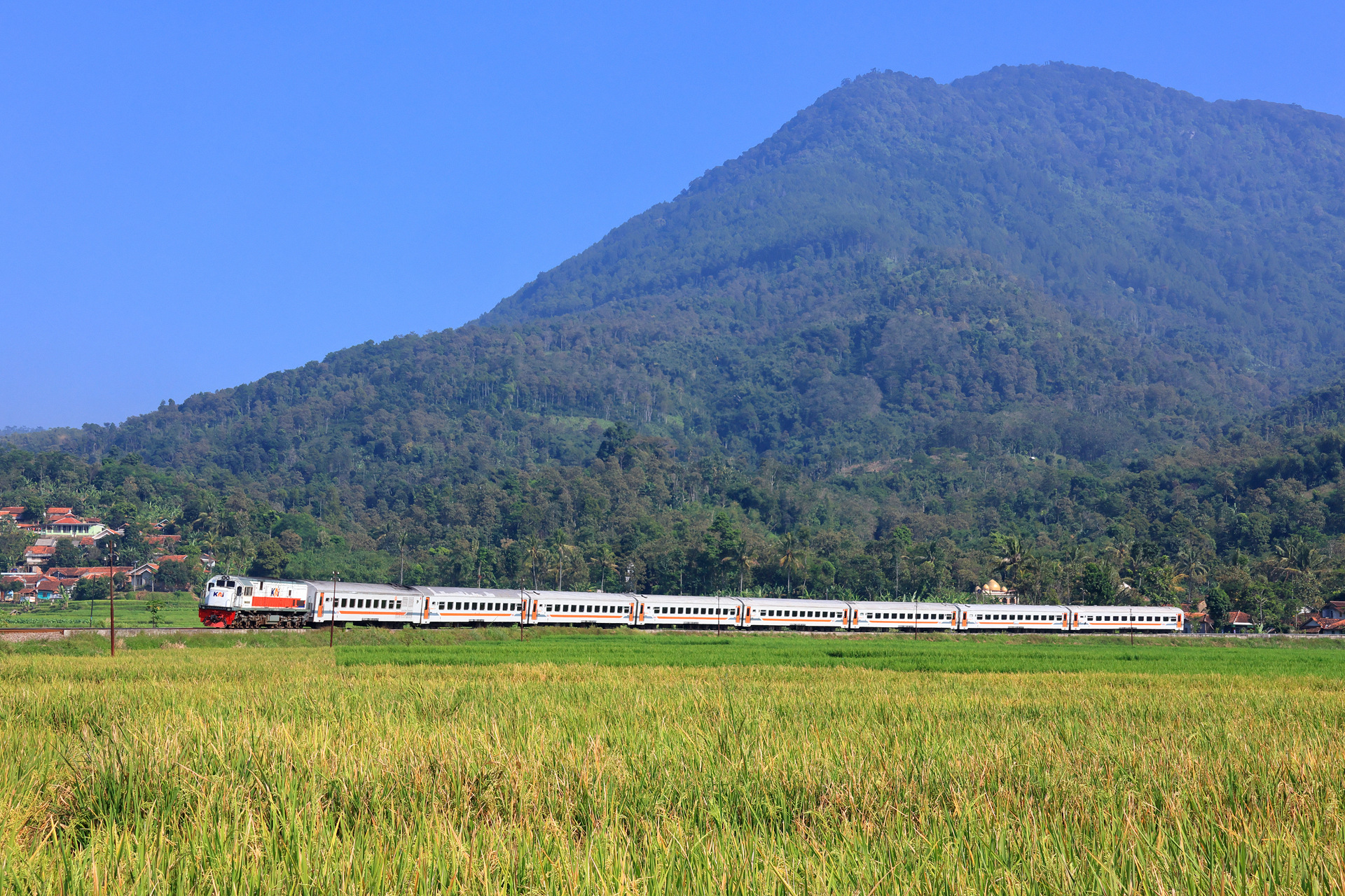 GE U18C – photo 2