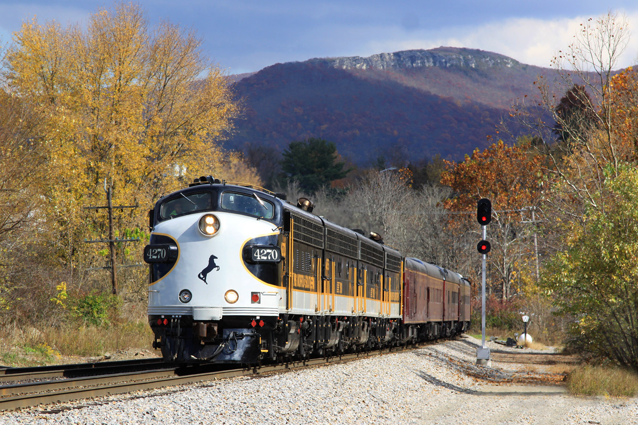 EMD F9A – Foto 4