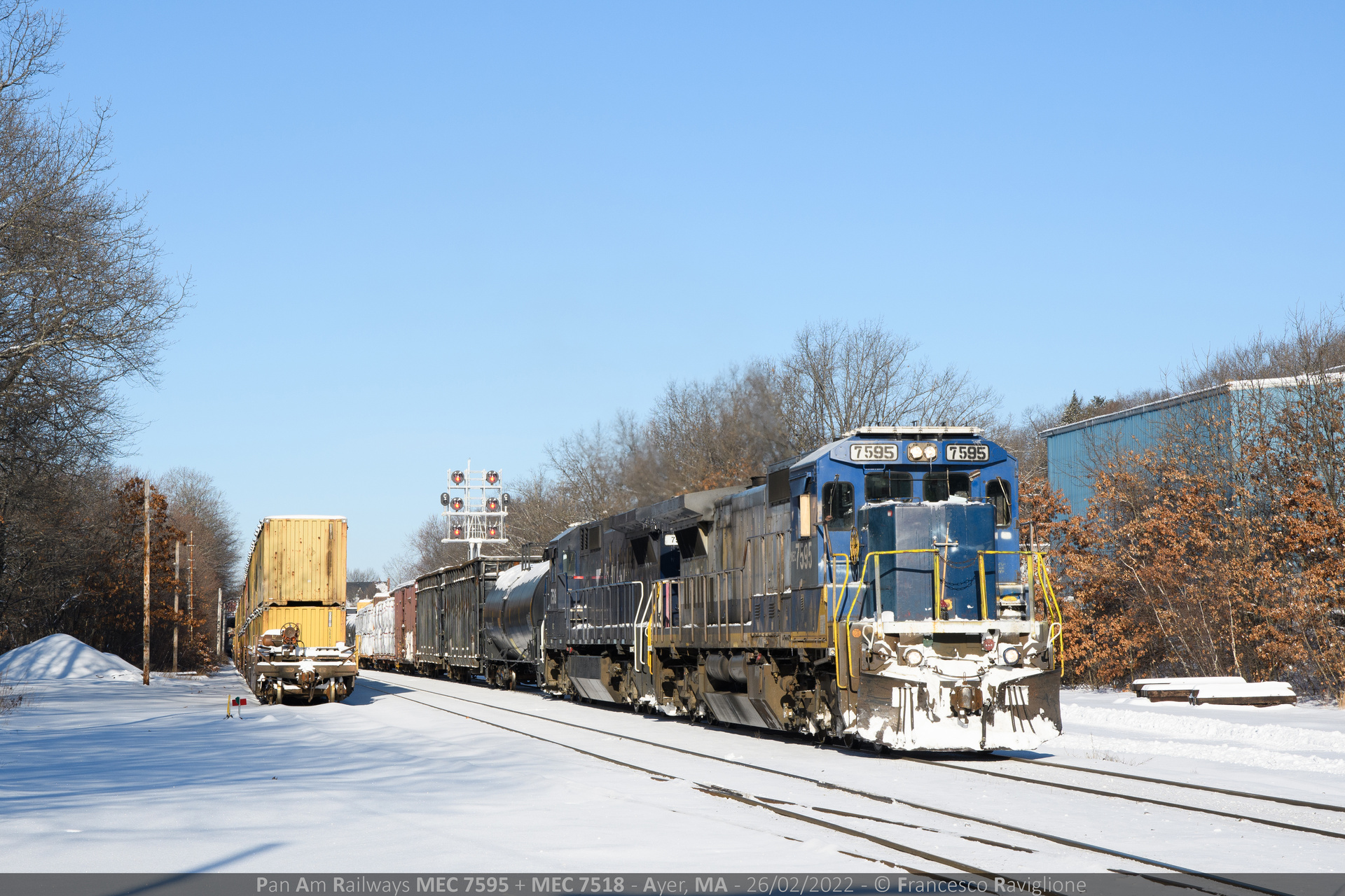 GE Dash 8-40C – photo 3