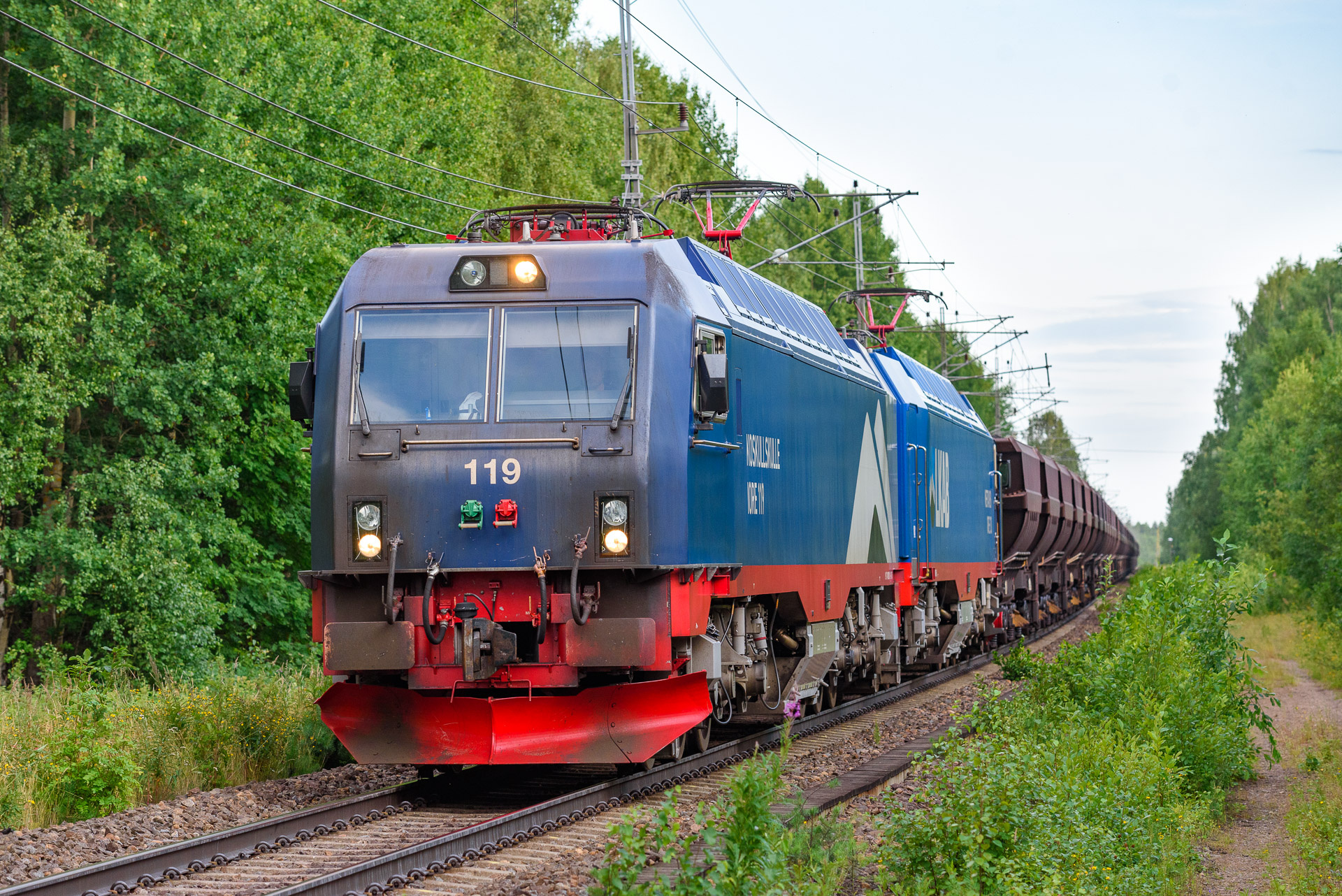 Bombardier IORE H80AC – photo 13