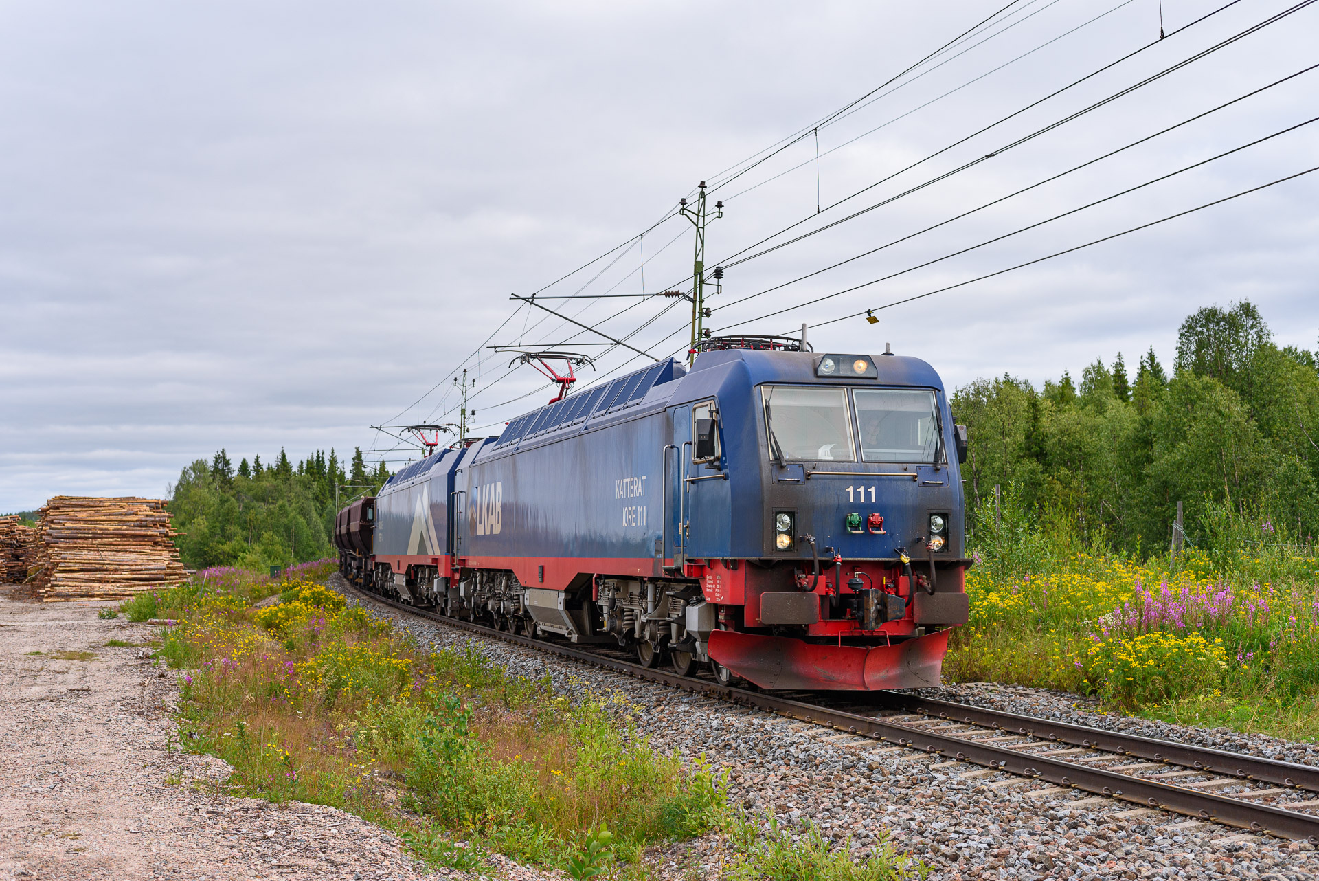 Bombardier IORE H80AC – photo 11