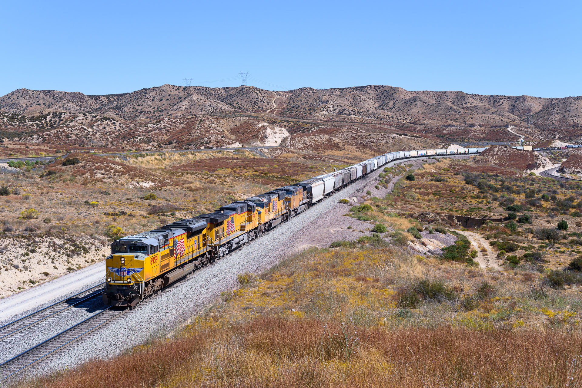 EMD SD70AH – photo 19