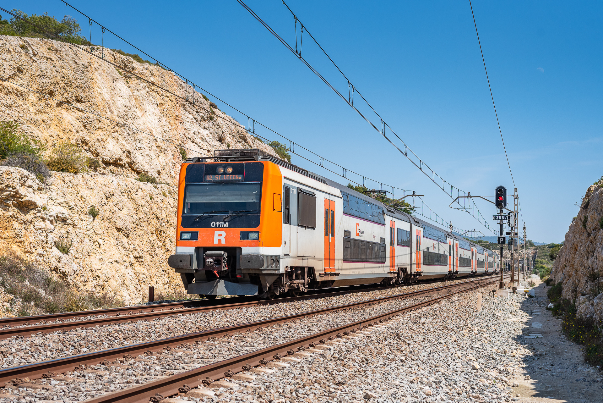 CAF RENFE 450 – photo 17