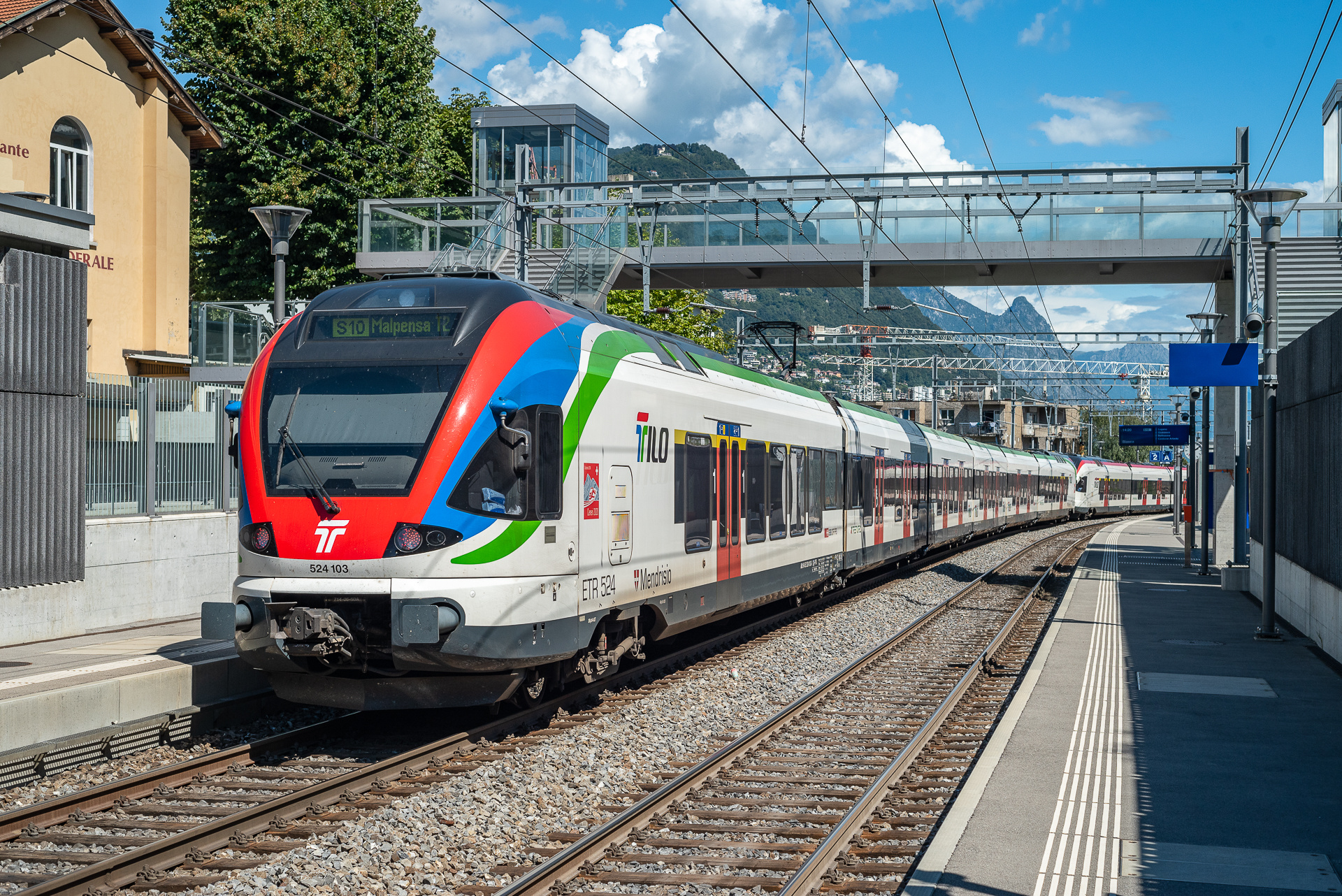 Stadler Flirt 6/14 15 kV+3 kV – photo 10