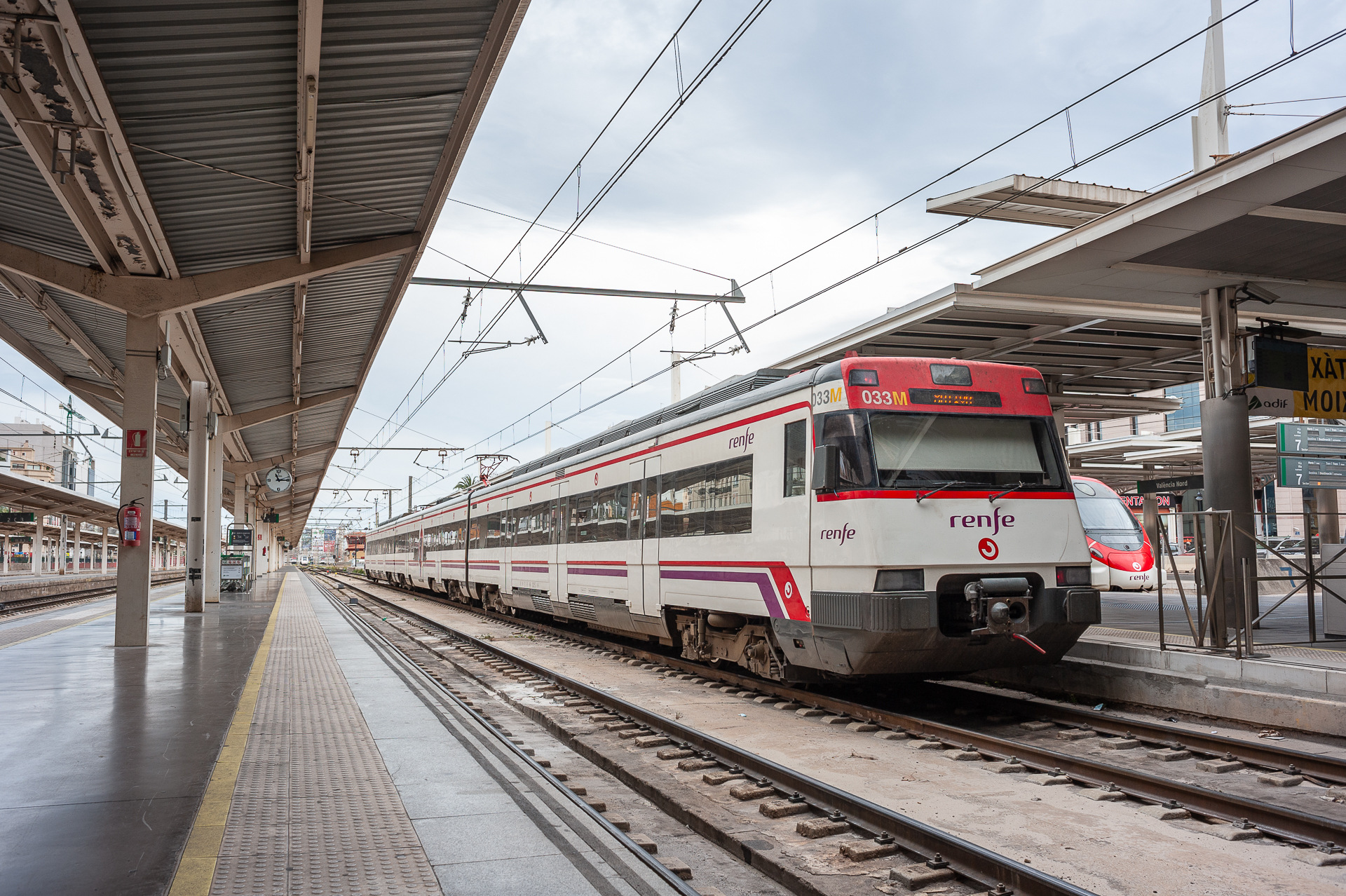 CAF RENFE 447 – photo 14