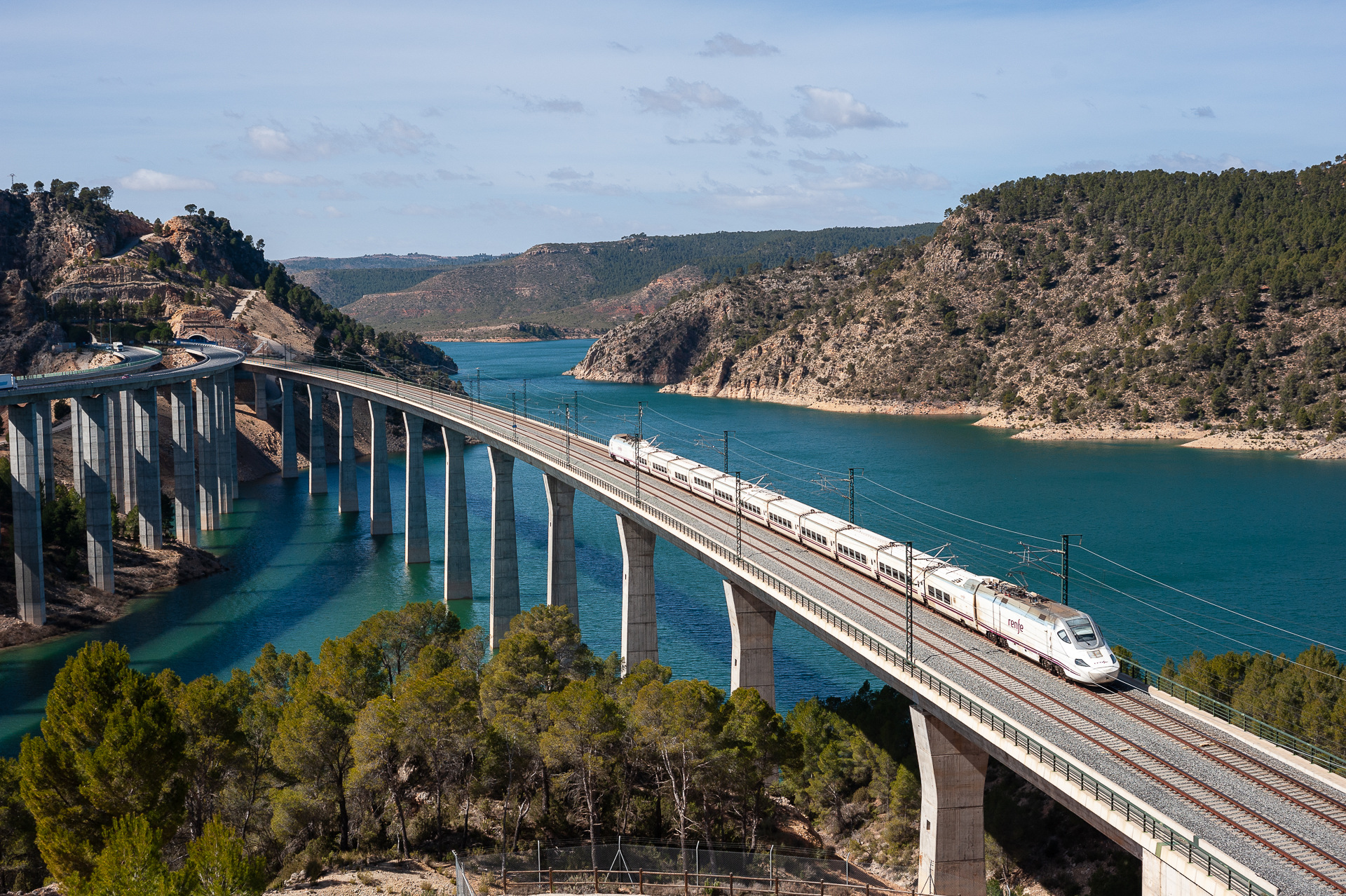 Bombardier RENFE 130 – photo 13