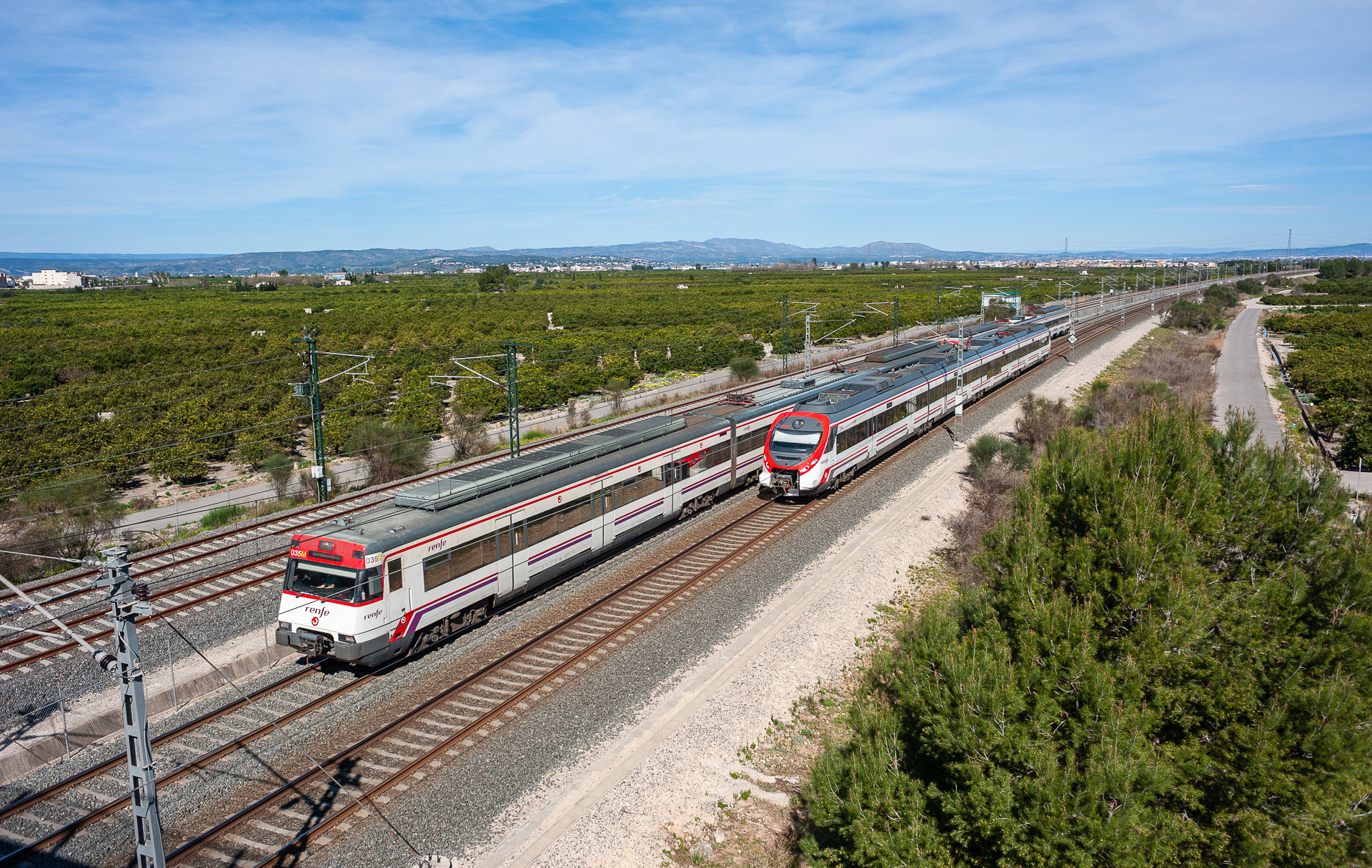 CAF RENFE 447 – photo 12