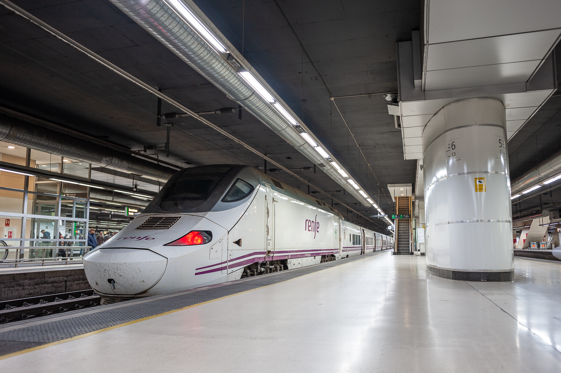 Bombardier RENFE 130 – photo 5