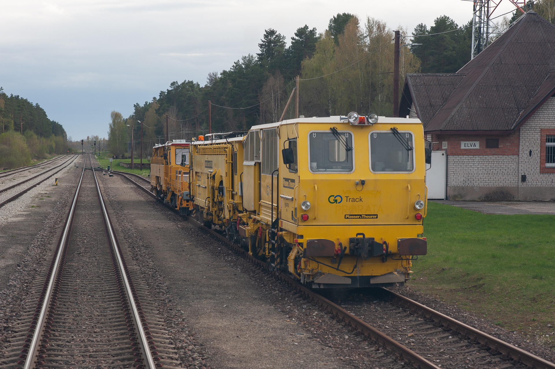 Plasser & Theurer Unimat Compact 08/16-3S – photo 2