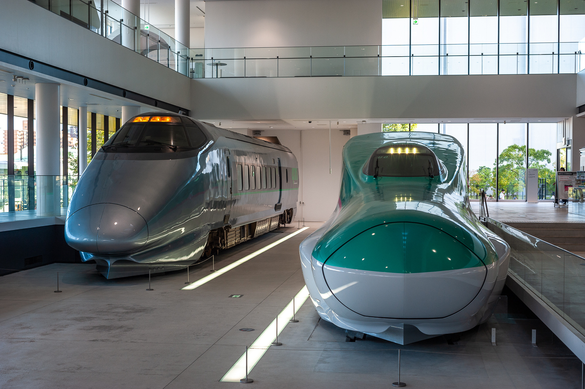 Hitachi E5 – photo 22