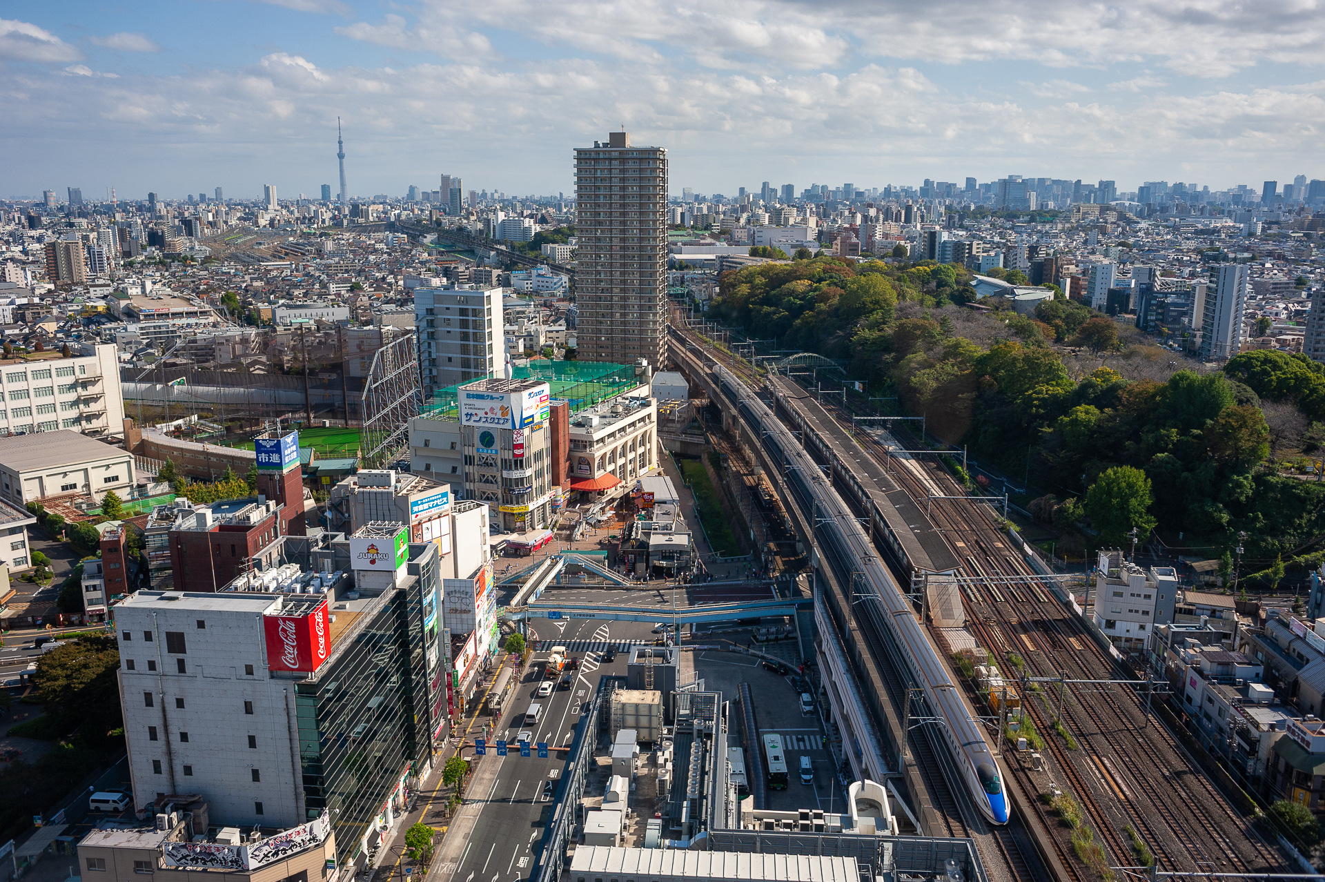 Hitachi E7 – photo 3