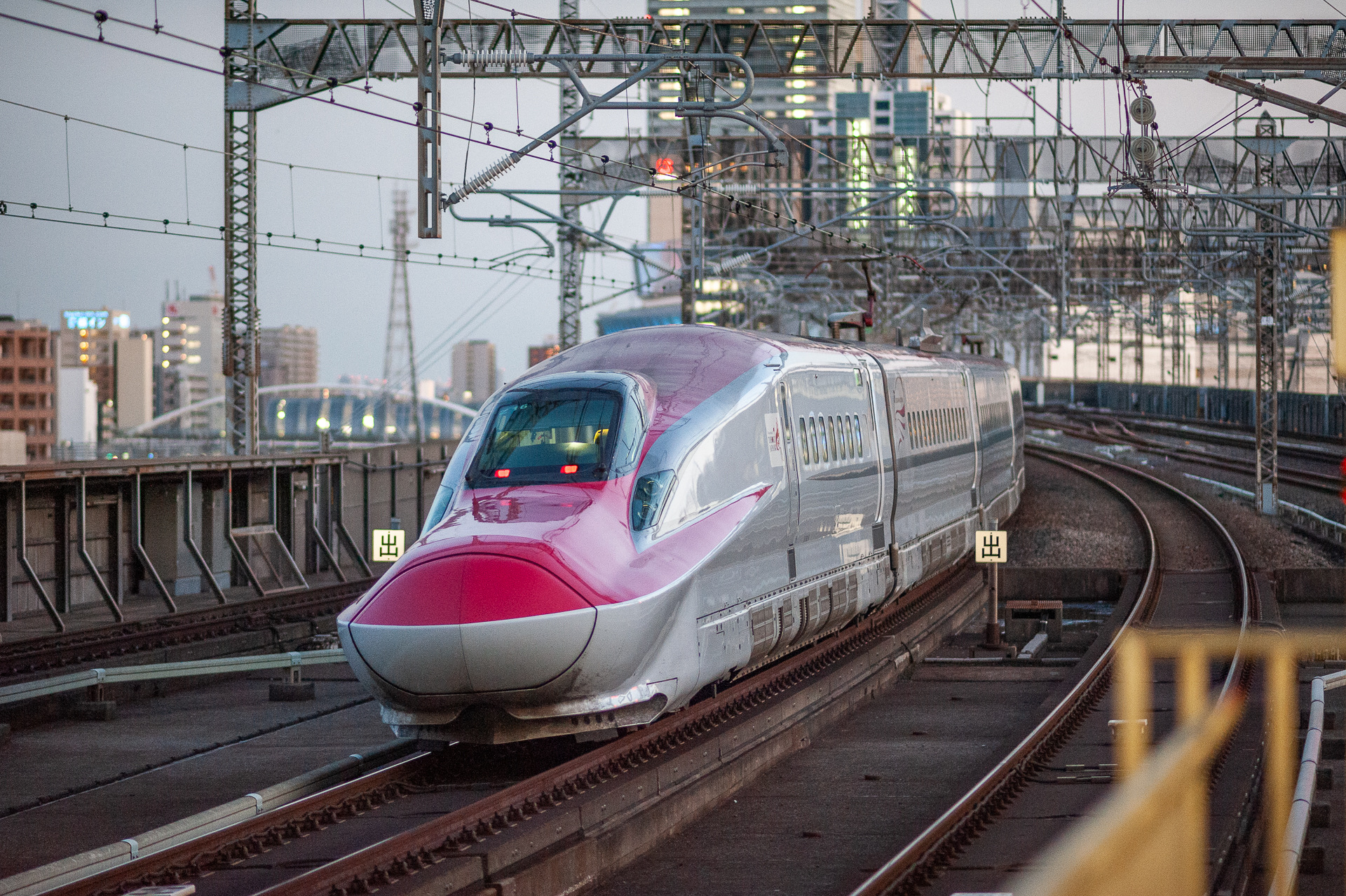 Hitachi E6 – photo 4