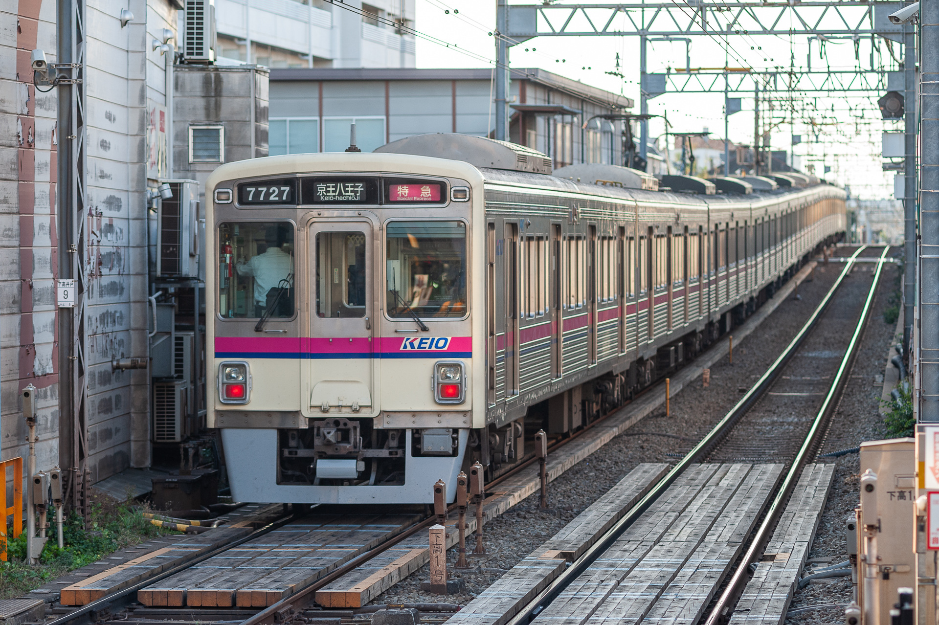 Nippon Sharyo Keio 7000 – photo 3