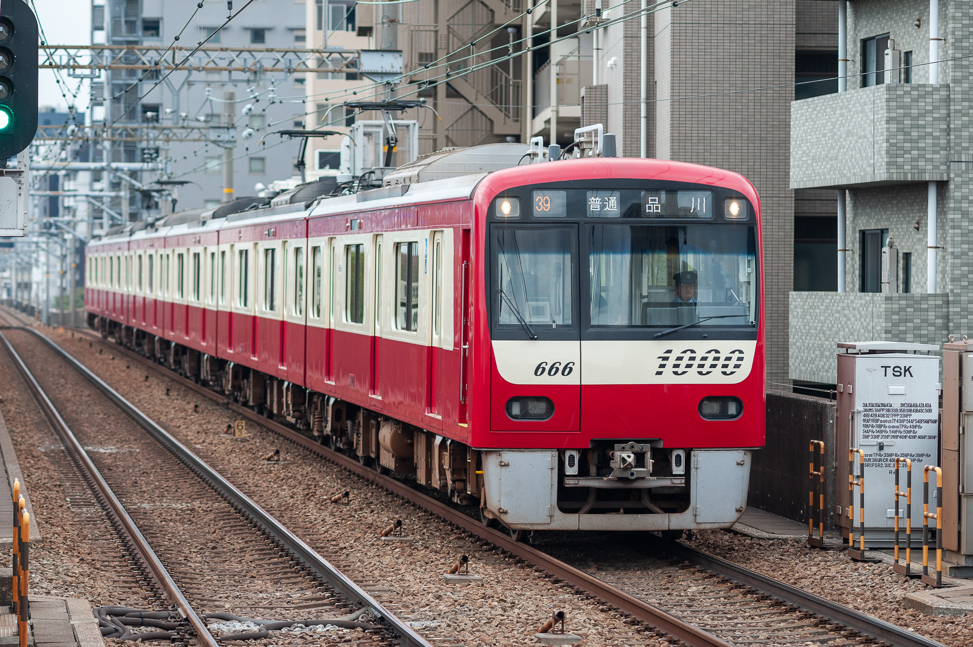 Tokyu Car Keikyu N1000 – photo 13
