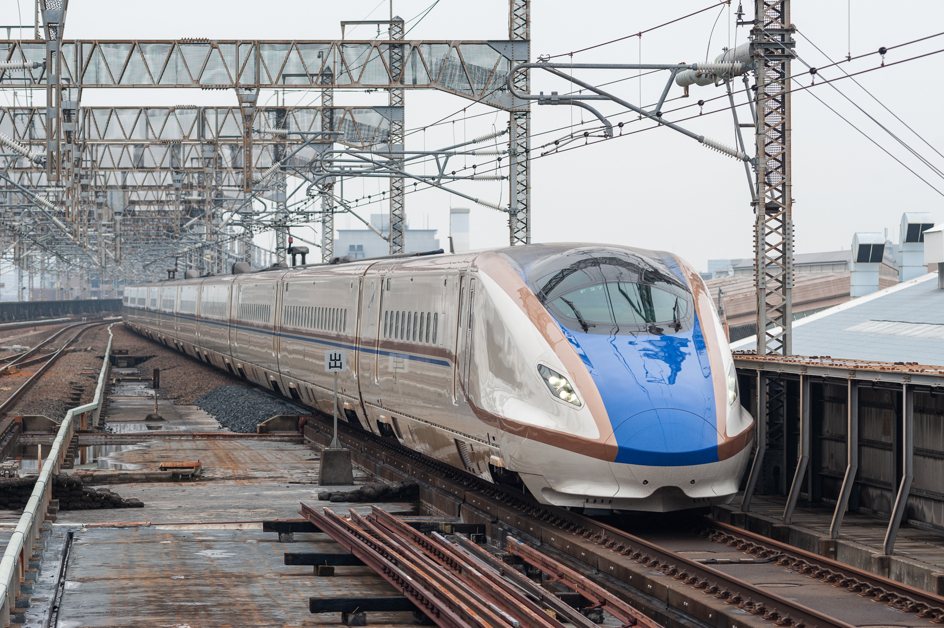 Hitachi E7 – photo 2