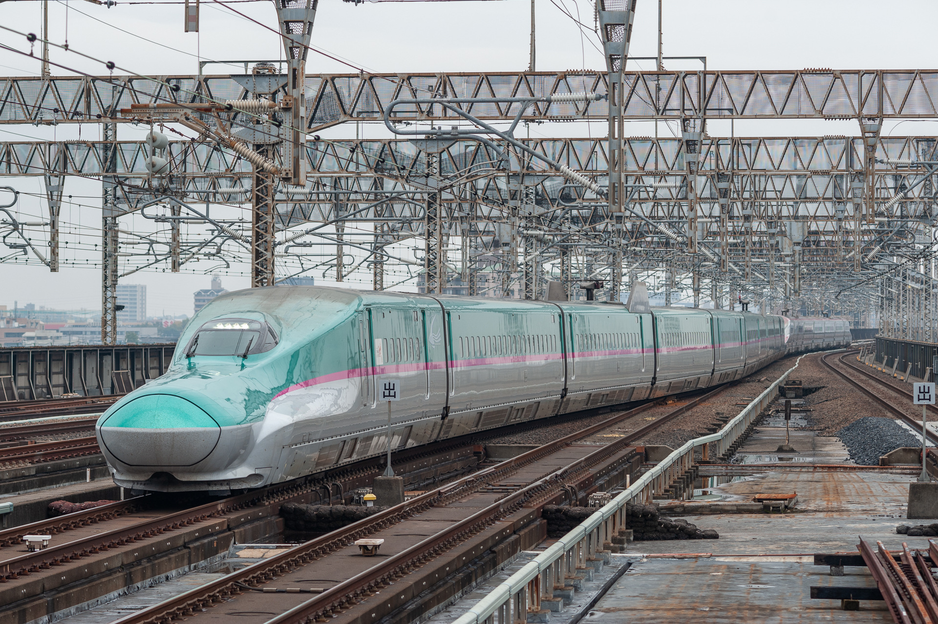 Hitachi E5 – photo 2