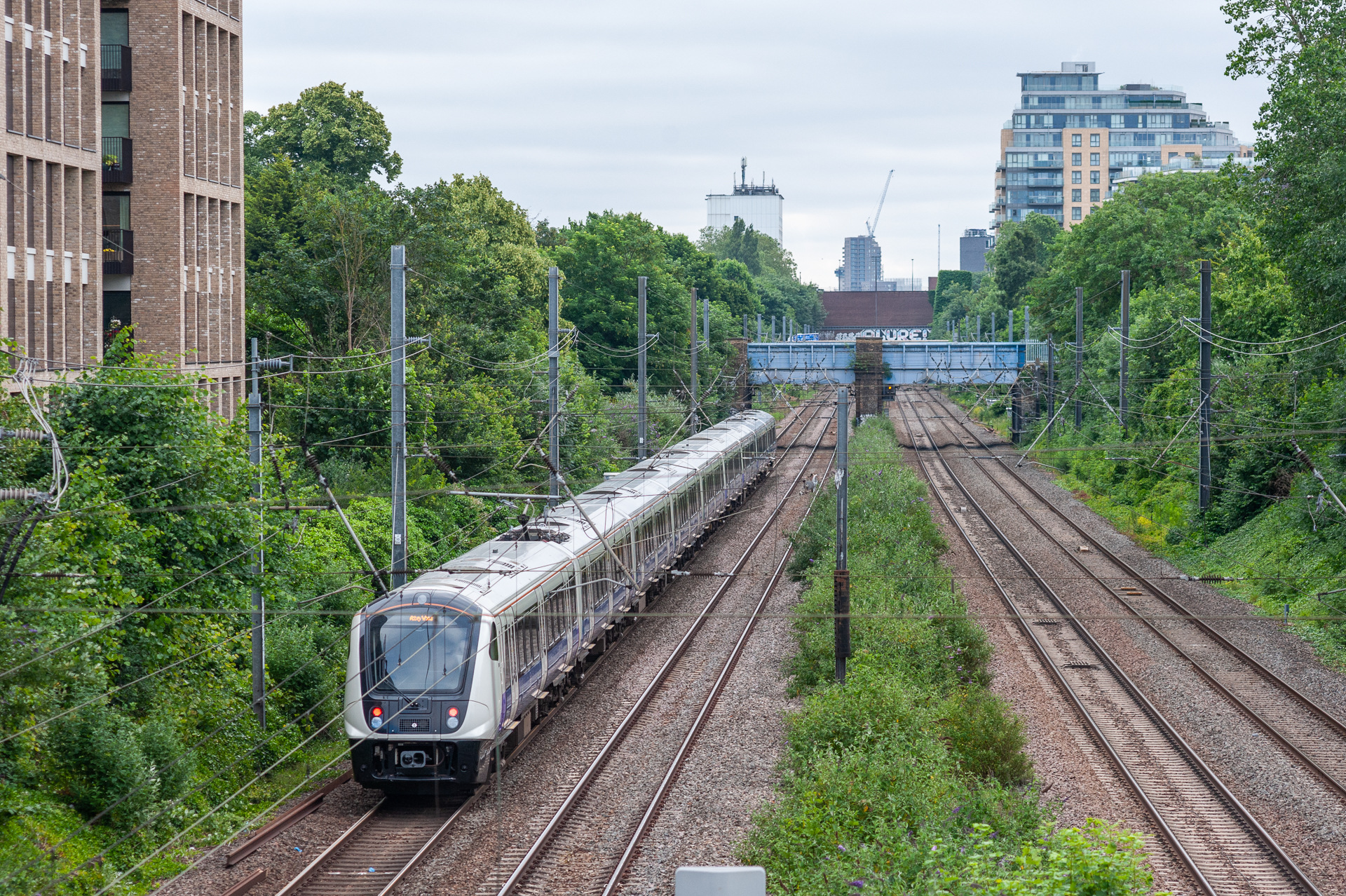 Bombardier British Rail Class 345 – photo 2