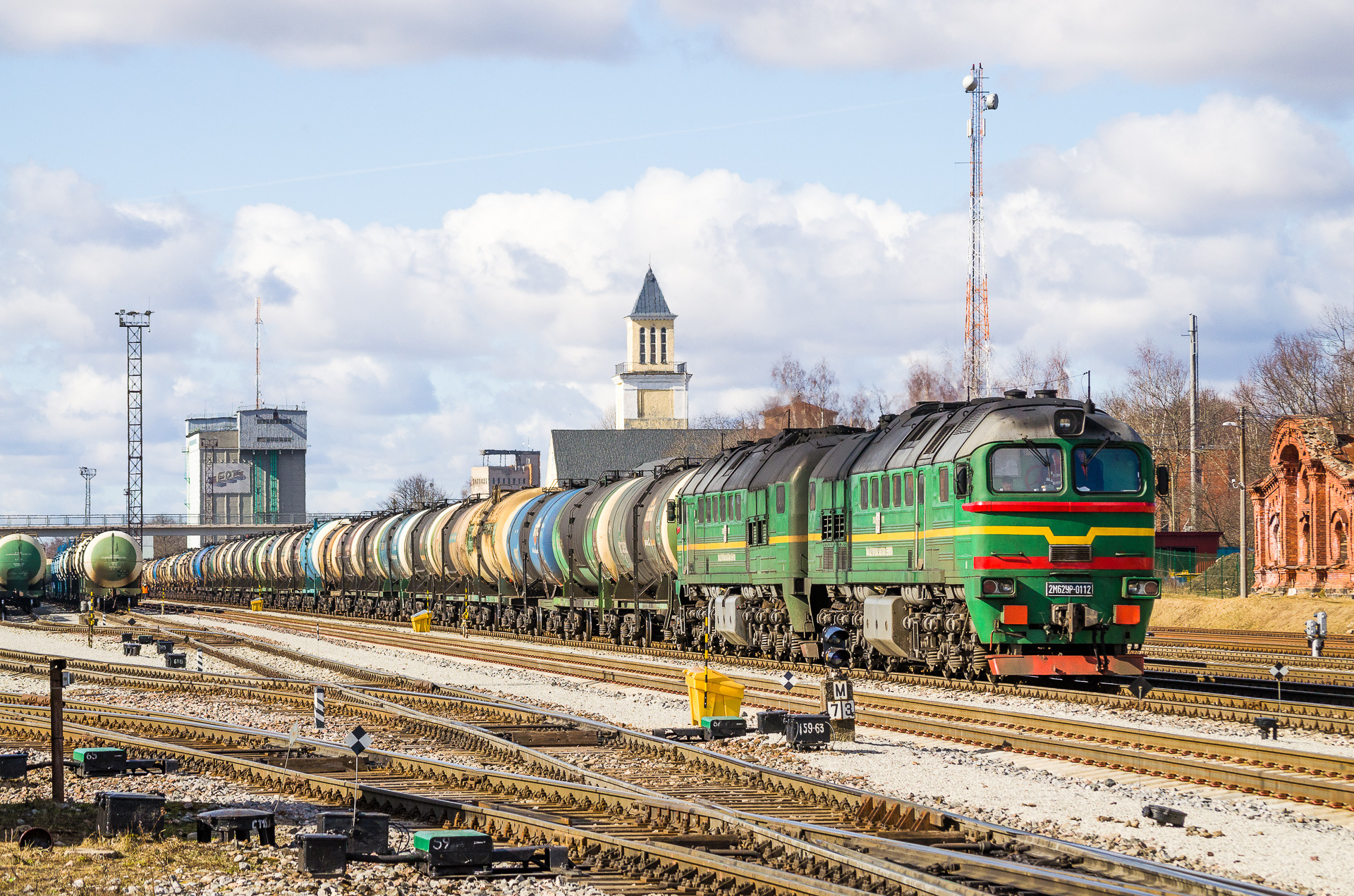 Luhanskteplovoz 2M62UR – photo 14