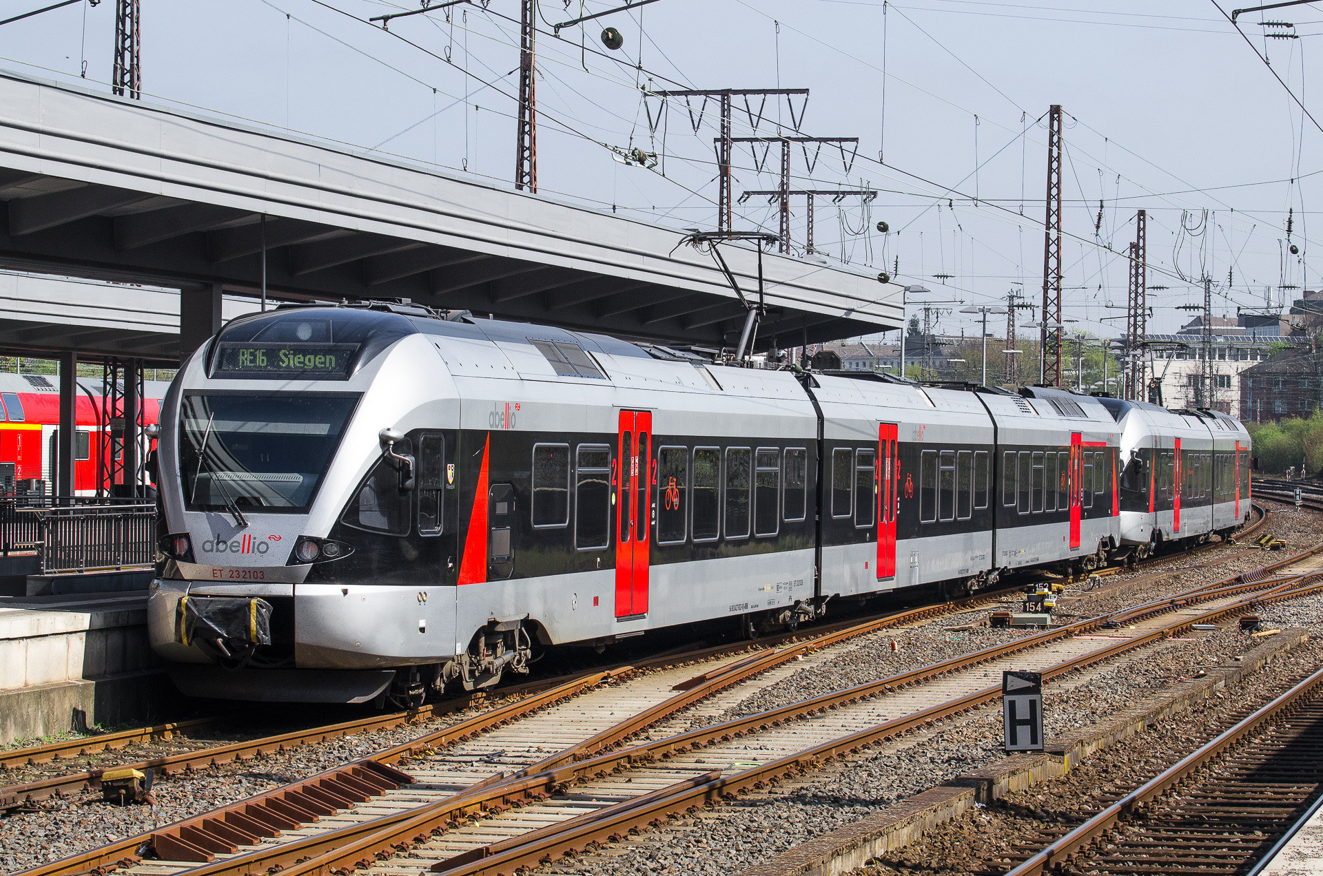 Stadler Flirt 4/8 15kV – photo 8