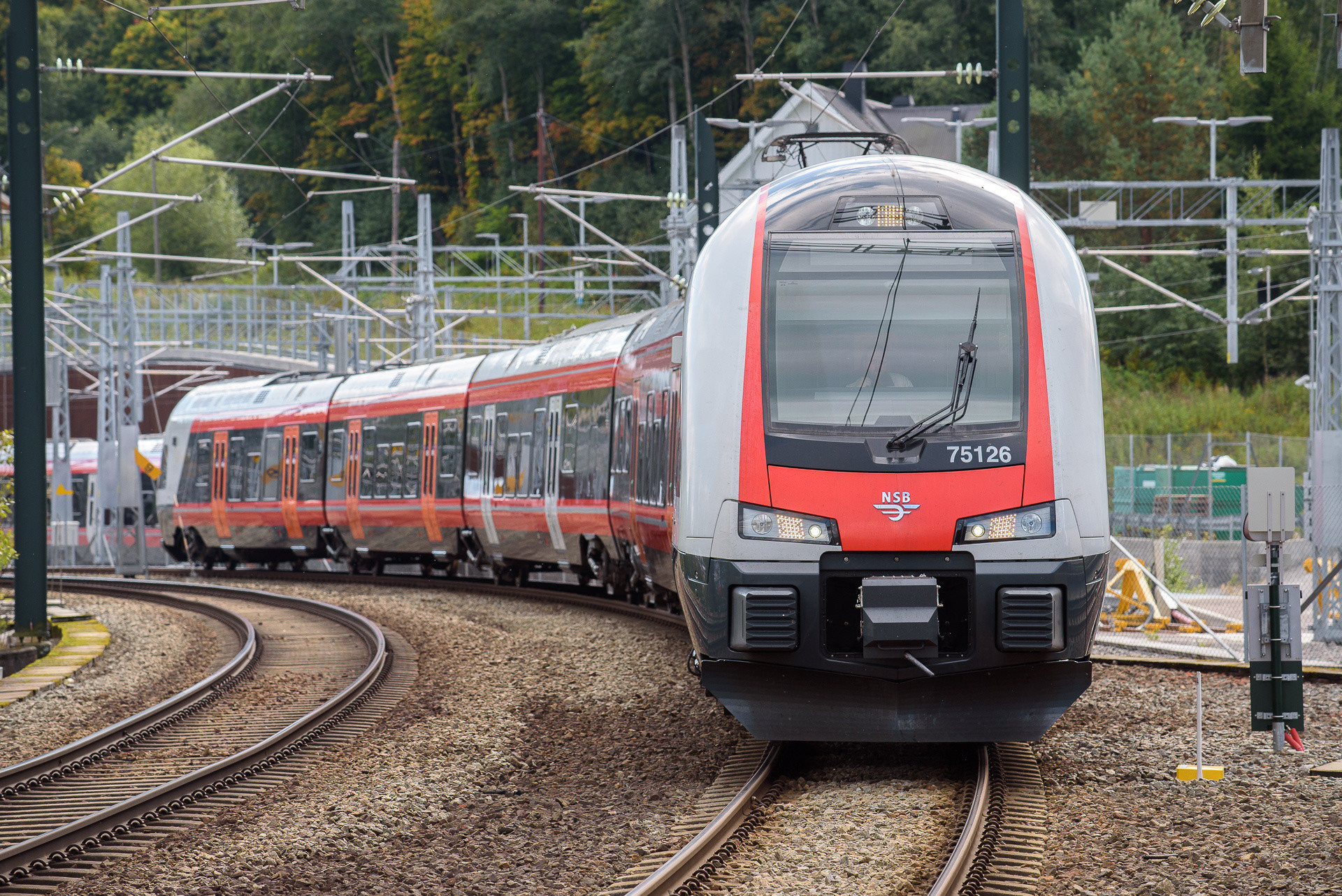 Stadler NSB BM 75 – photo 3