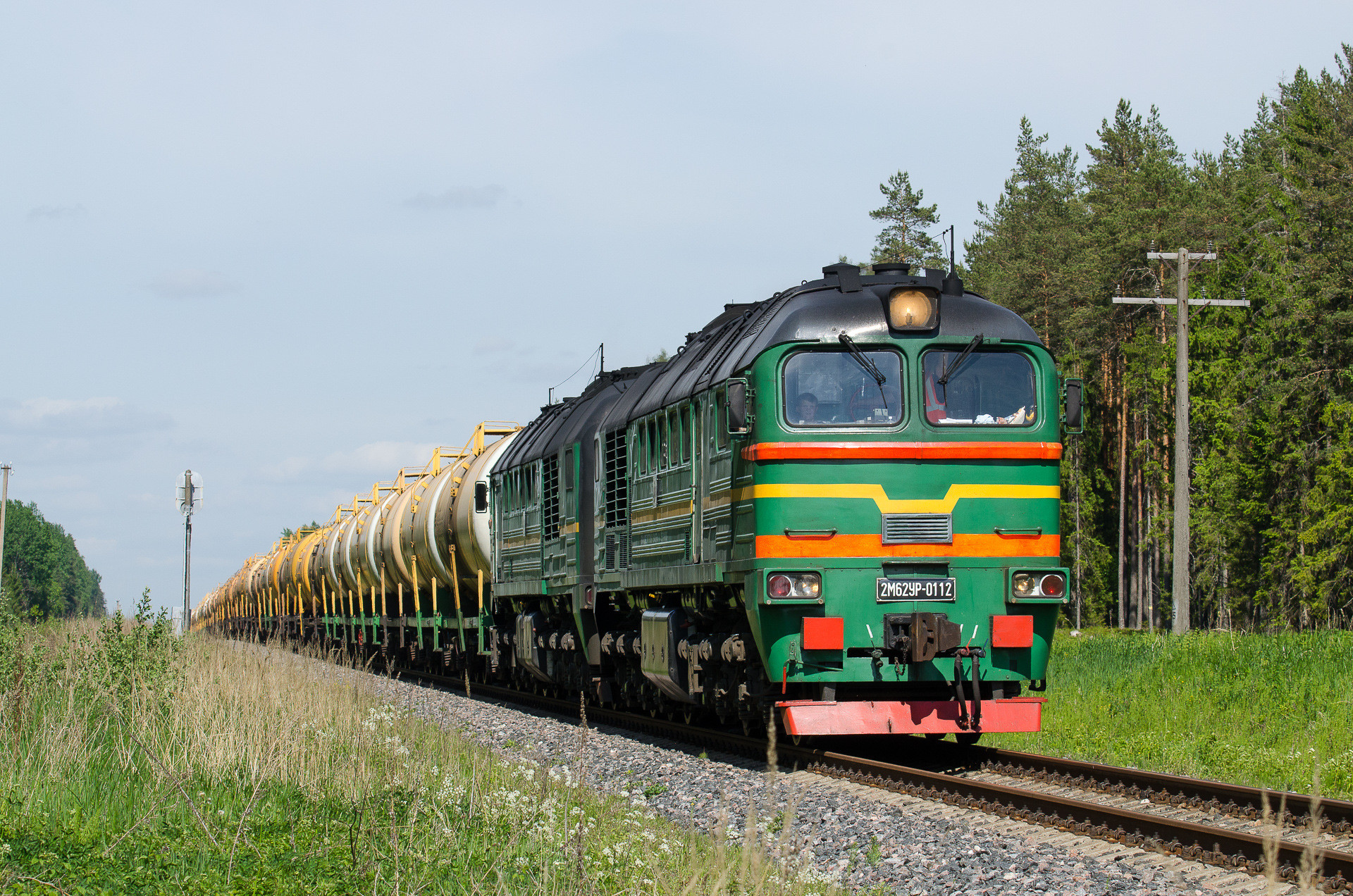 Luhanskteplovoz 2M62UR – photo 6