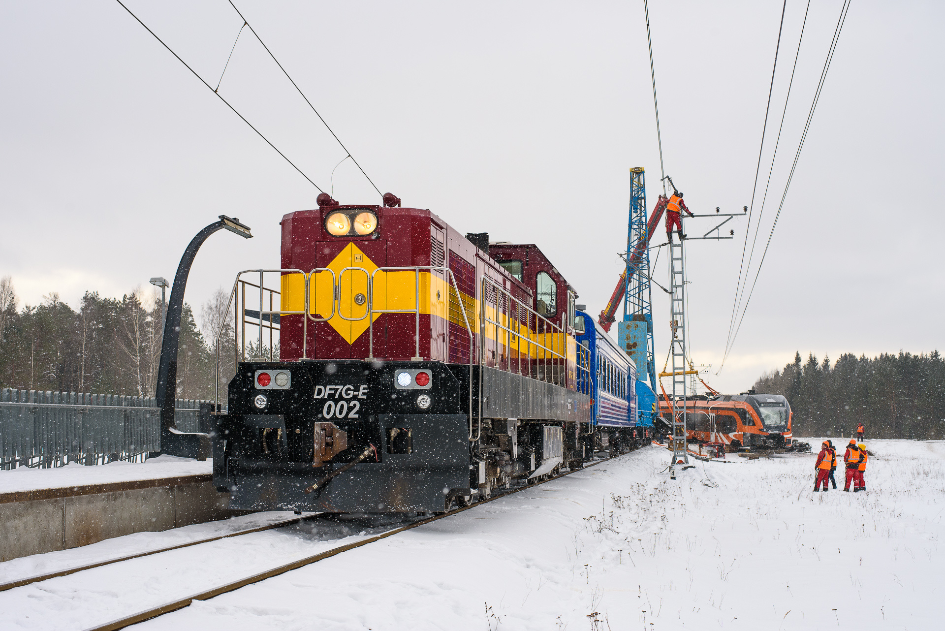 CRRC Beijing DF7G-E – photo 12