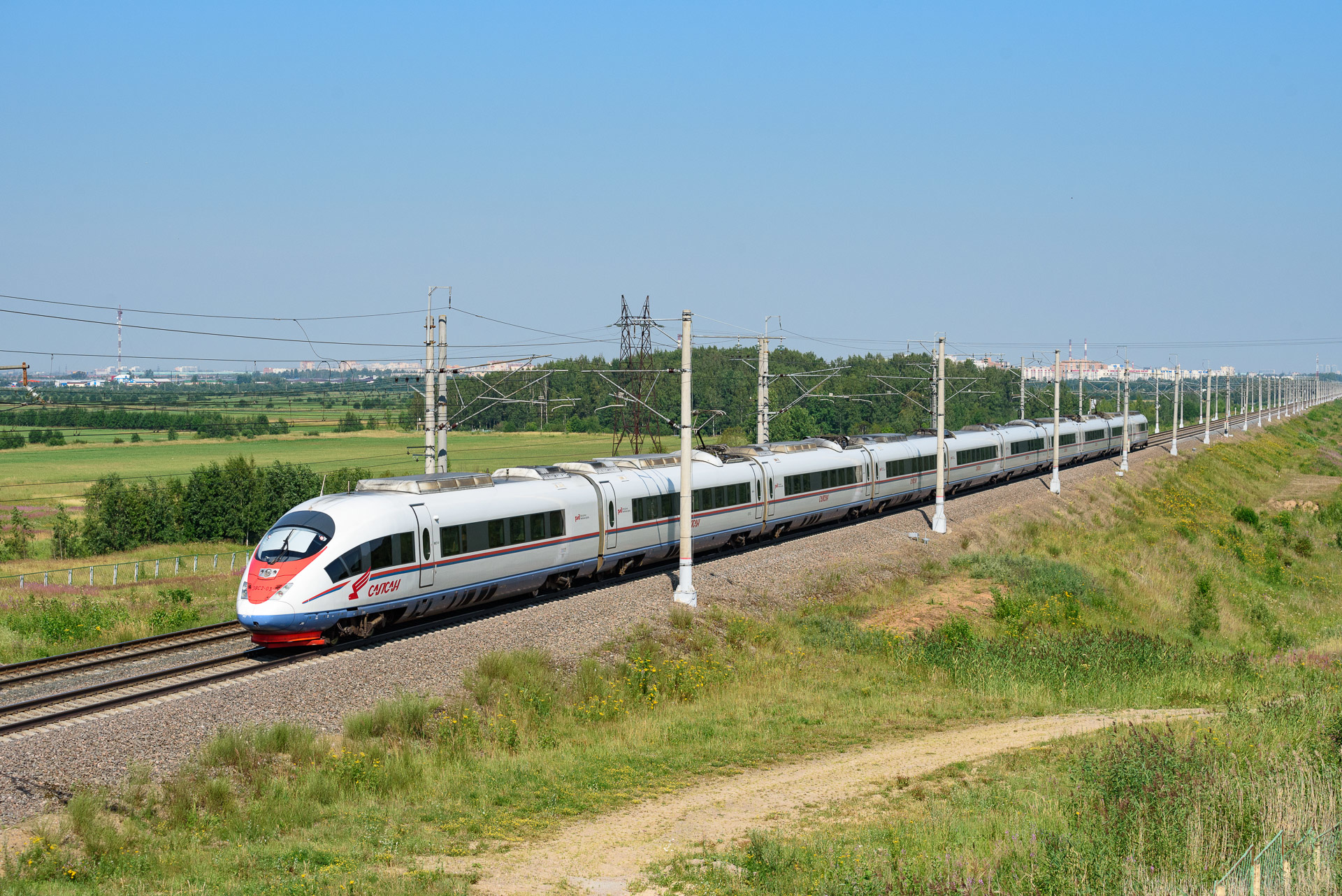 Siemens Velaro RUS (AC-DC) – photo 6