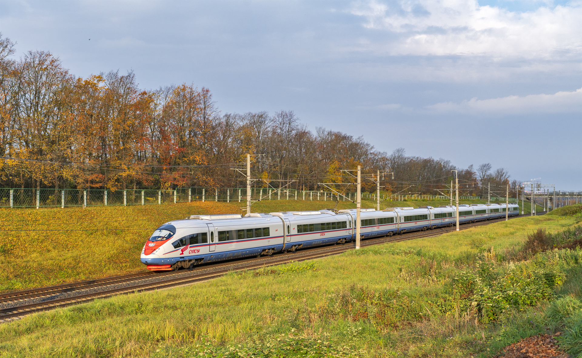 Siemens Velaro RUS (DC) – photo 2