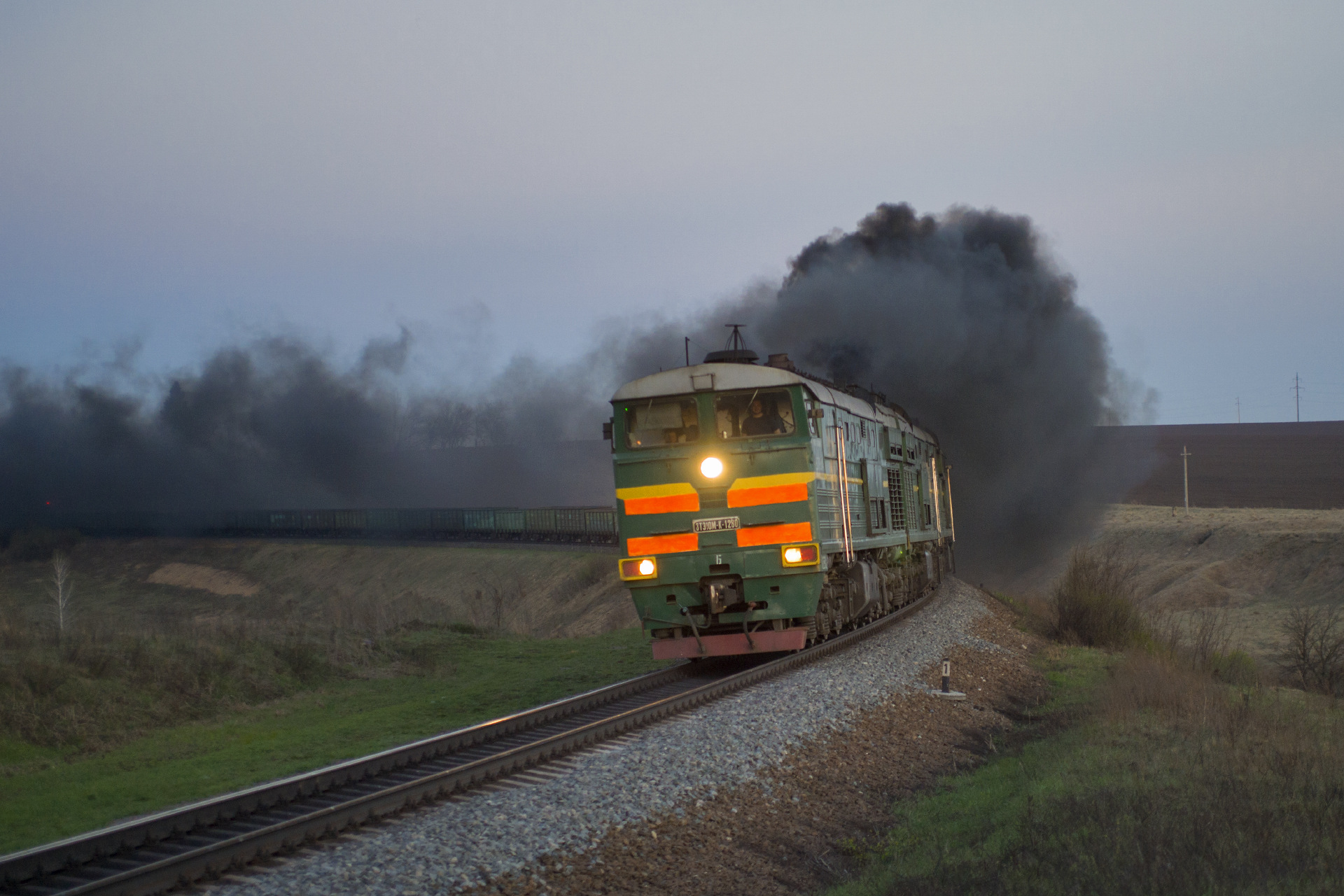 Luhanskteplovoz 3TE10M-K – foto 7