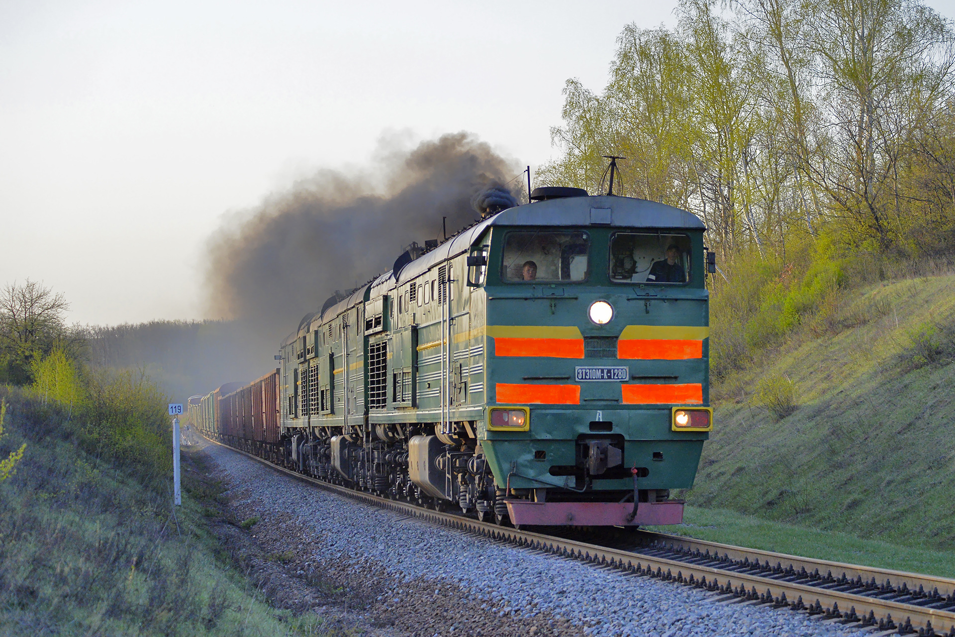 Luhanskteplovoz 3TE10M-K – foto 6