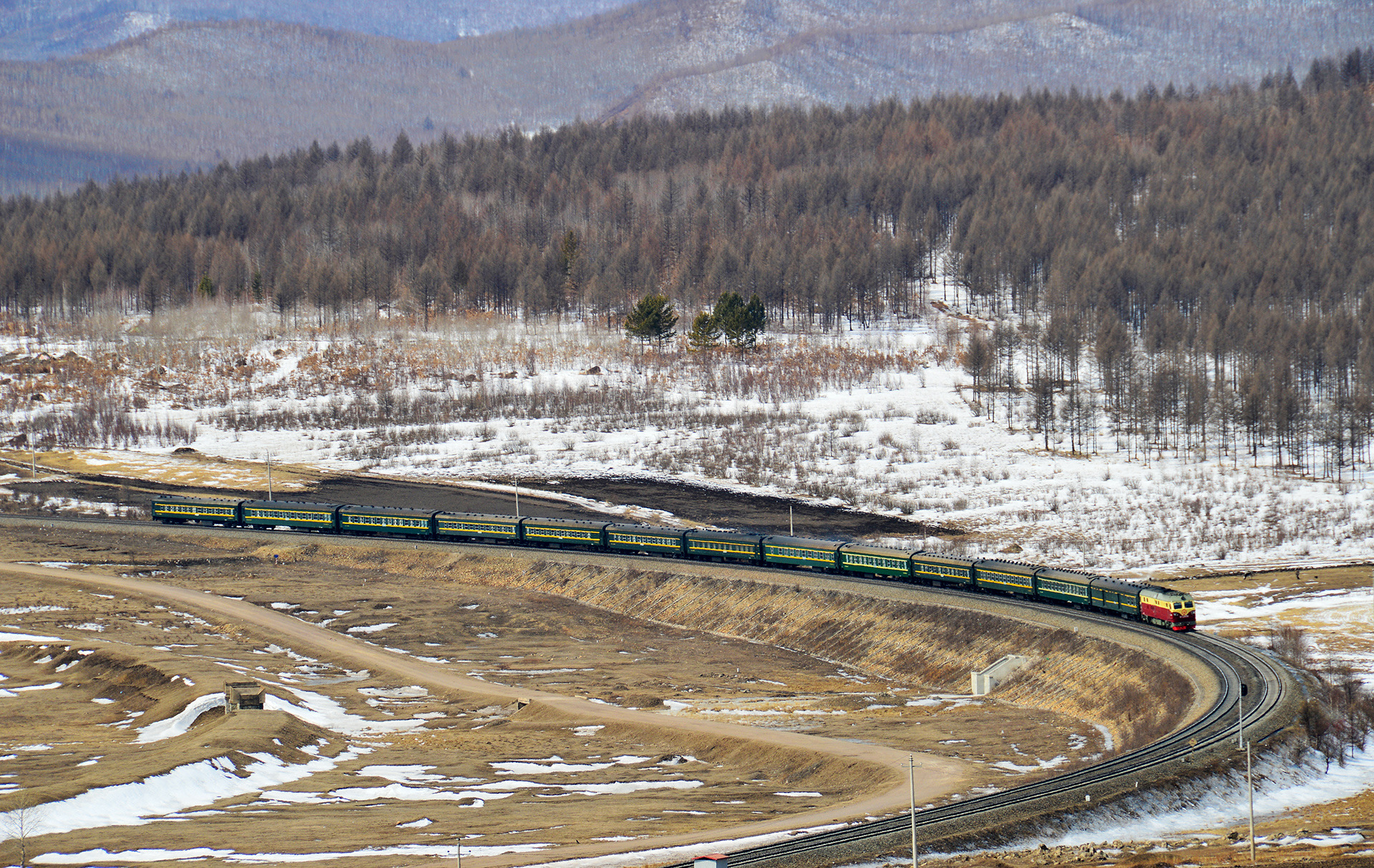 CRRC Dalian DF4D – photo 17