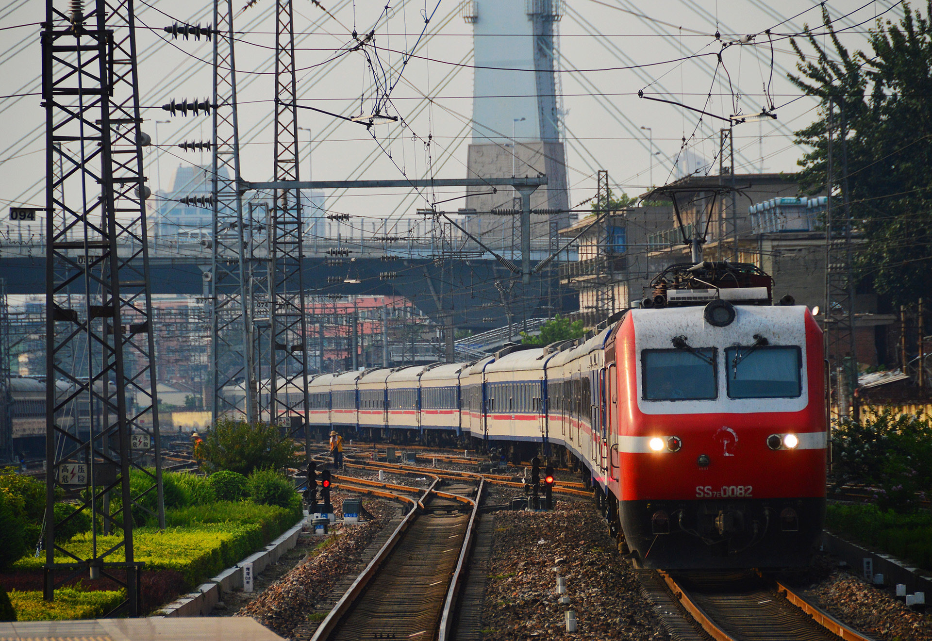 CRRC Dalian SS7E – photo 5