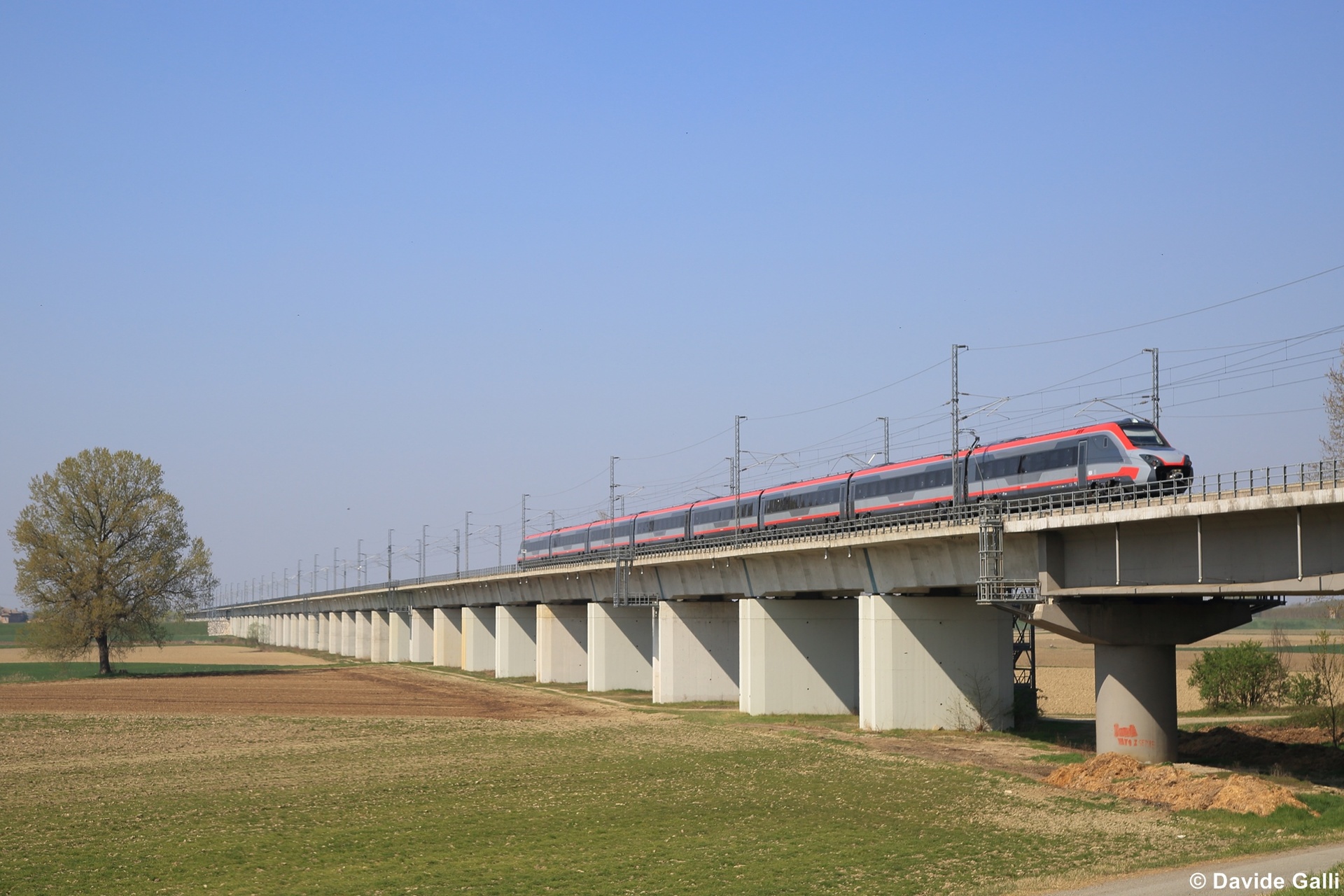 AnsaldoBreda V250 – photo 21