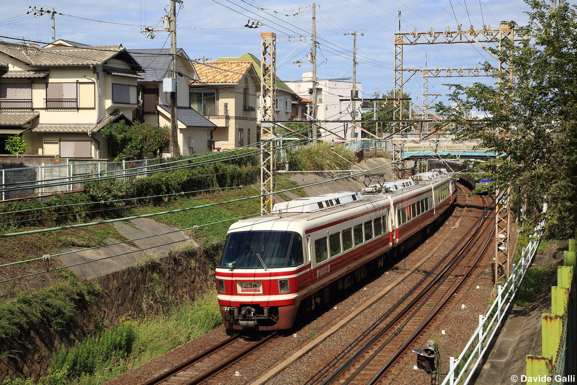 Tokyu Car Nankai 30000 – photo 2