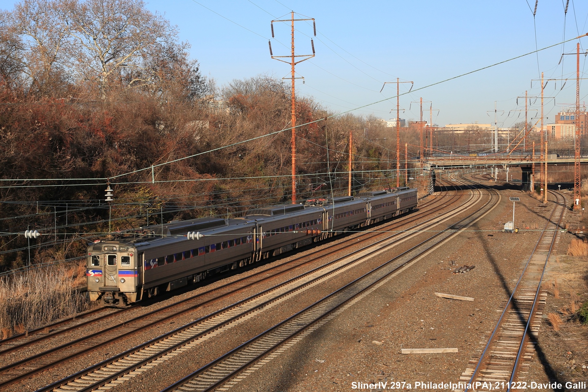 GE Silverliner IV – photo 2