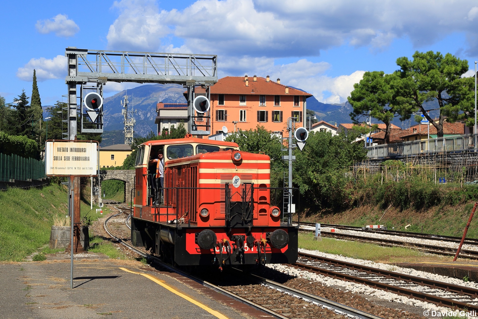 OM Cne – photo 6