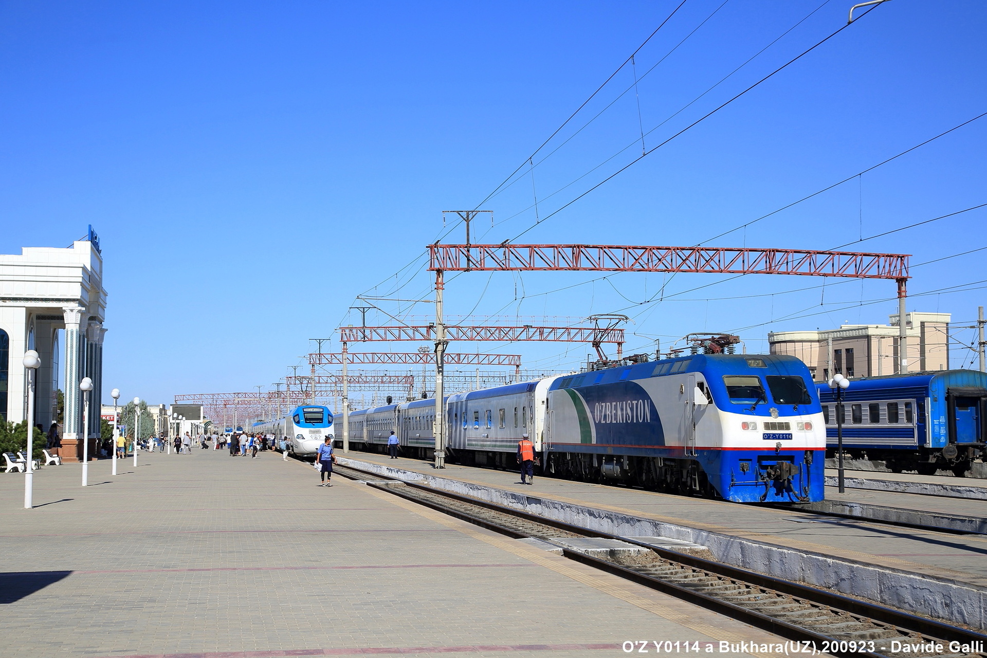 CRRC Zhuzhou O'Z-Y – photo 3