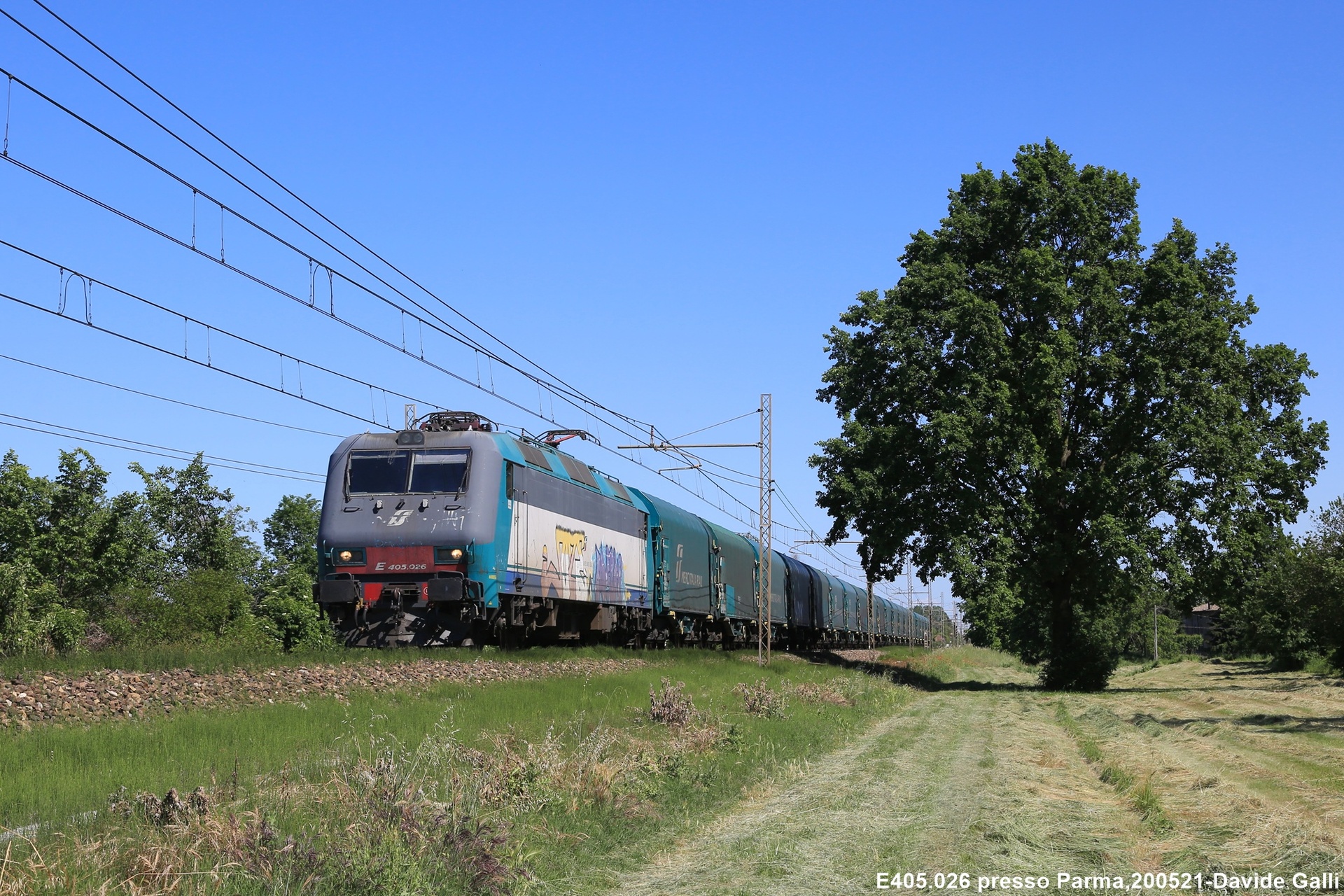 Bombardier E405 – photo 24