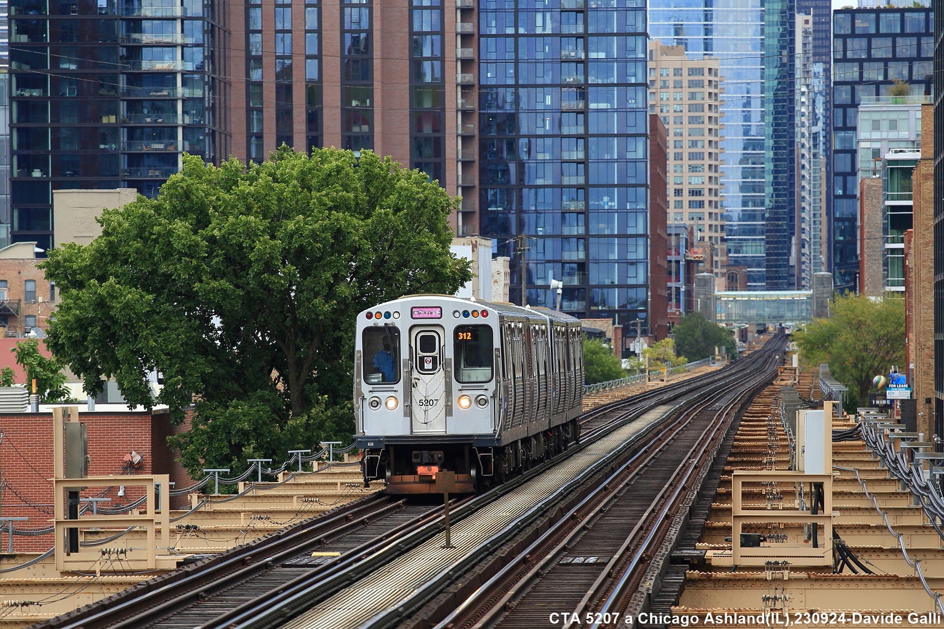 Bombardier CTA 5000 – photo 4