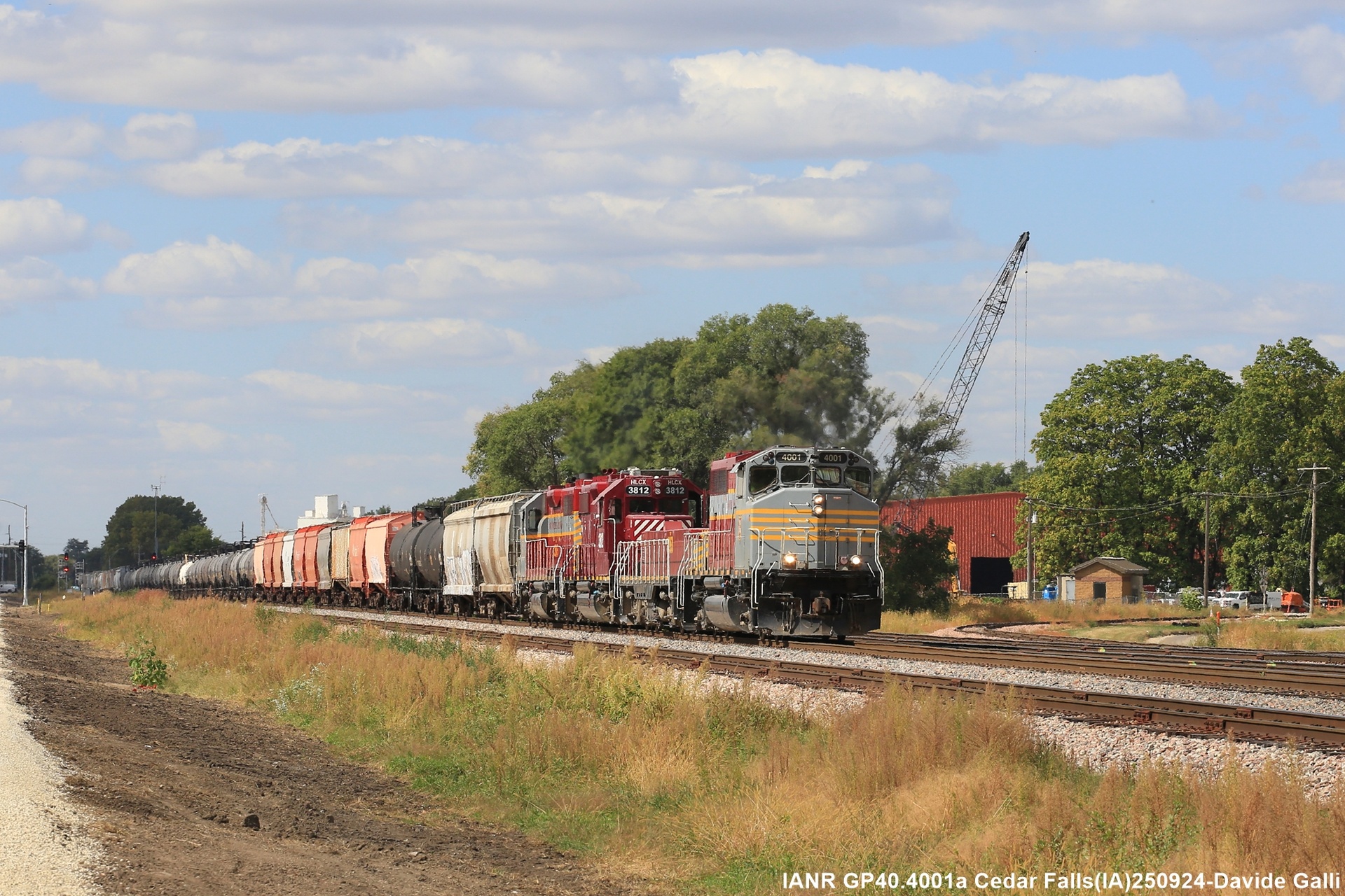 EMD GP40-2 – photo 10
