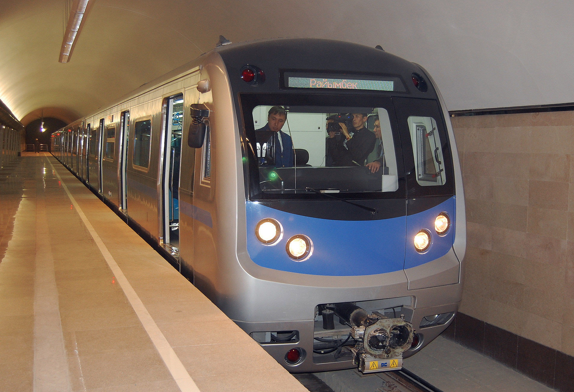 Hyundai Rotem AM Hyundai Rotem – photo 5