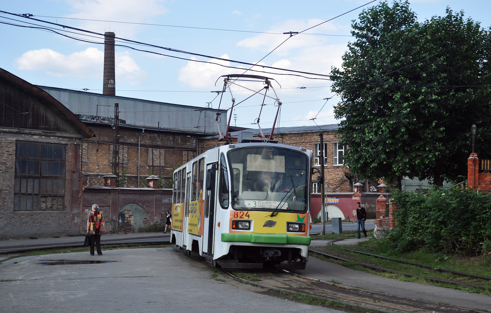 Uraltransmash 71-403 – Foto 8
