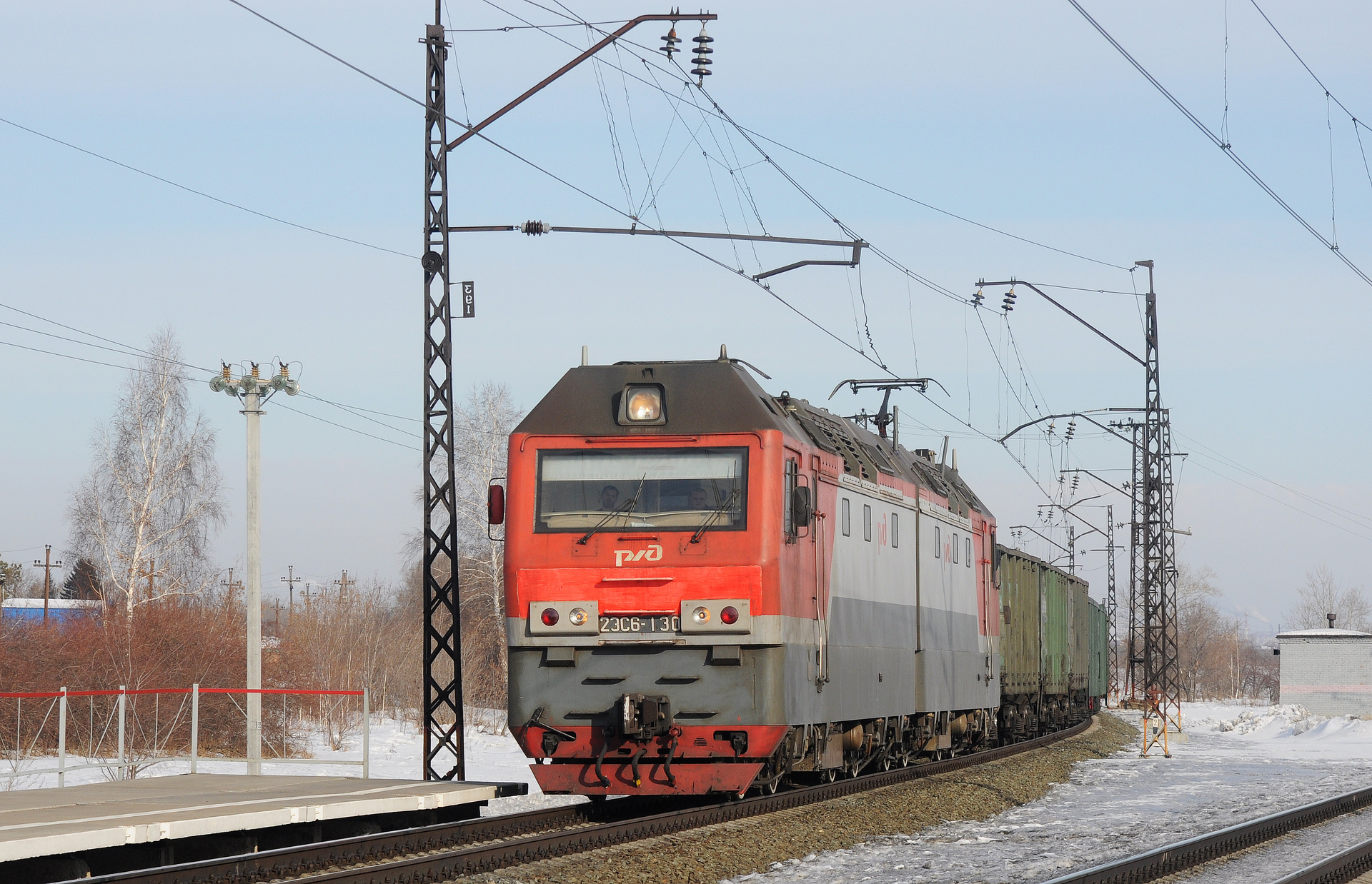 UZZhM 2ES6 – photo 12